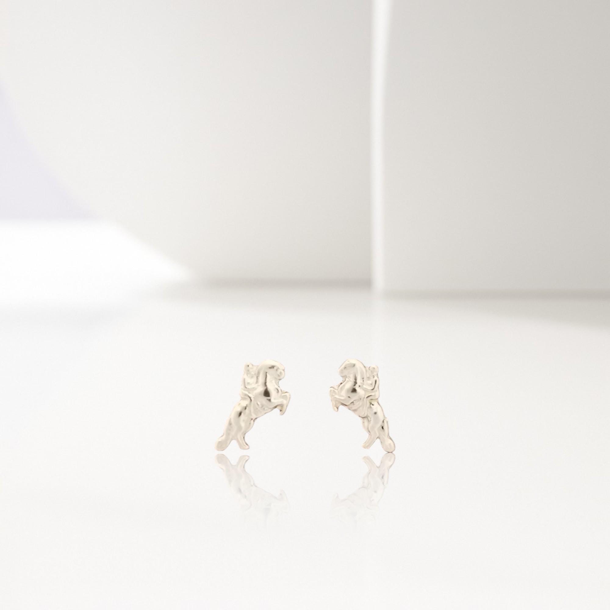 Equestrian Stud Earrings – Minimalist 925 Sterling Silver Jewelry for Women, Gift for Rider, Trainer or Horse Lover, Small Sports Earrings