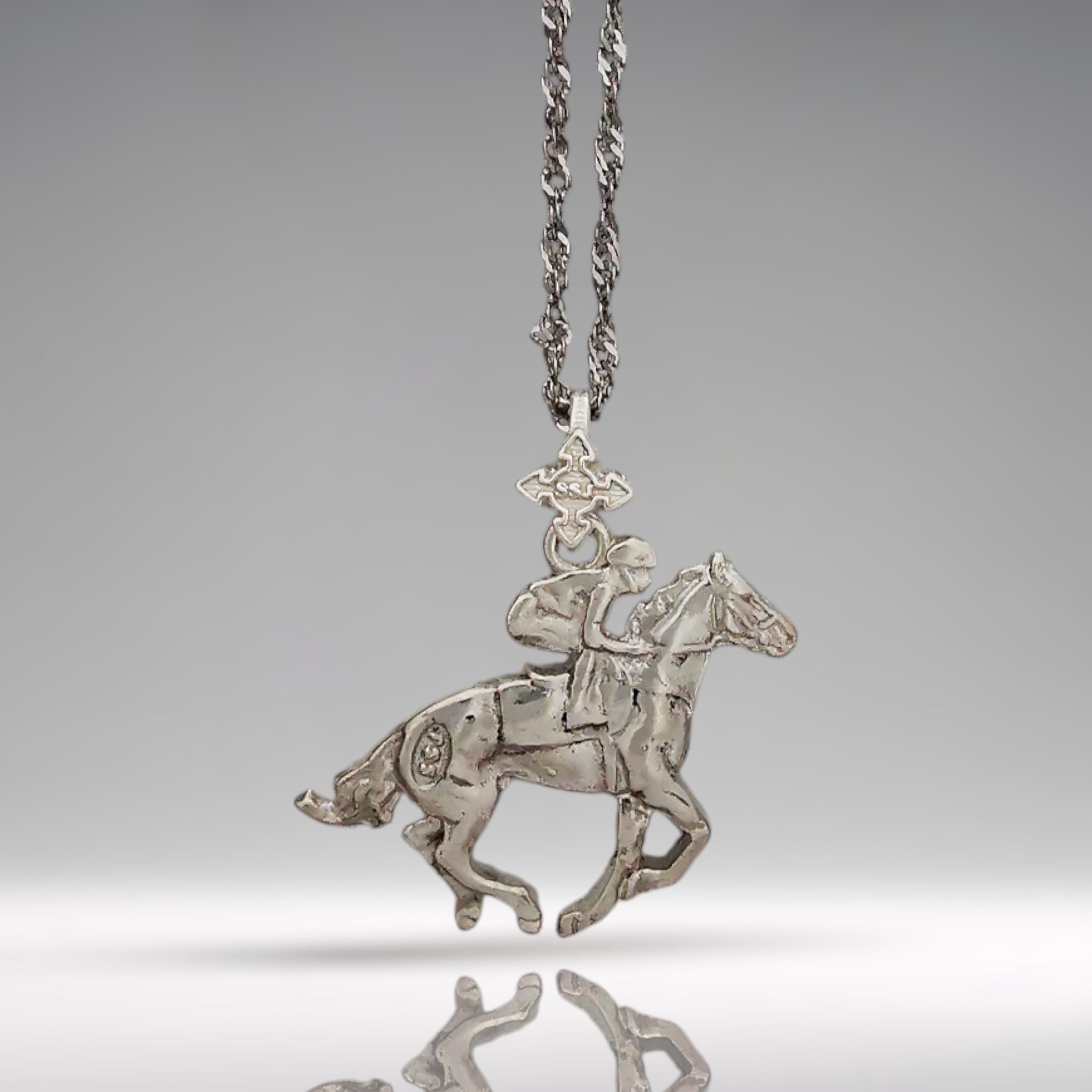 Horse Riding Jewelry Pendant for Men – Classic 925 Silver Gift – Sports Accessory for Riders and Active Spirits – Necklace