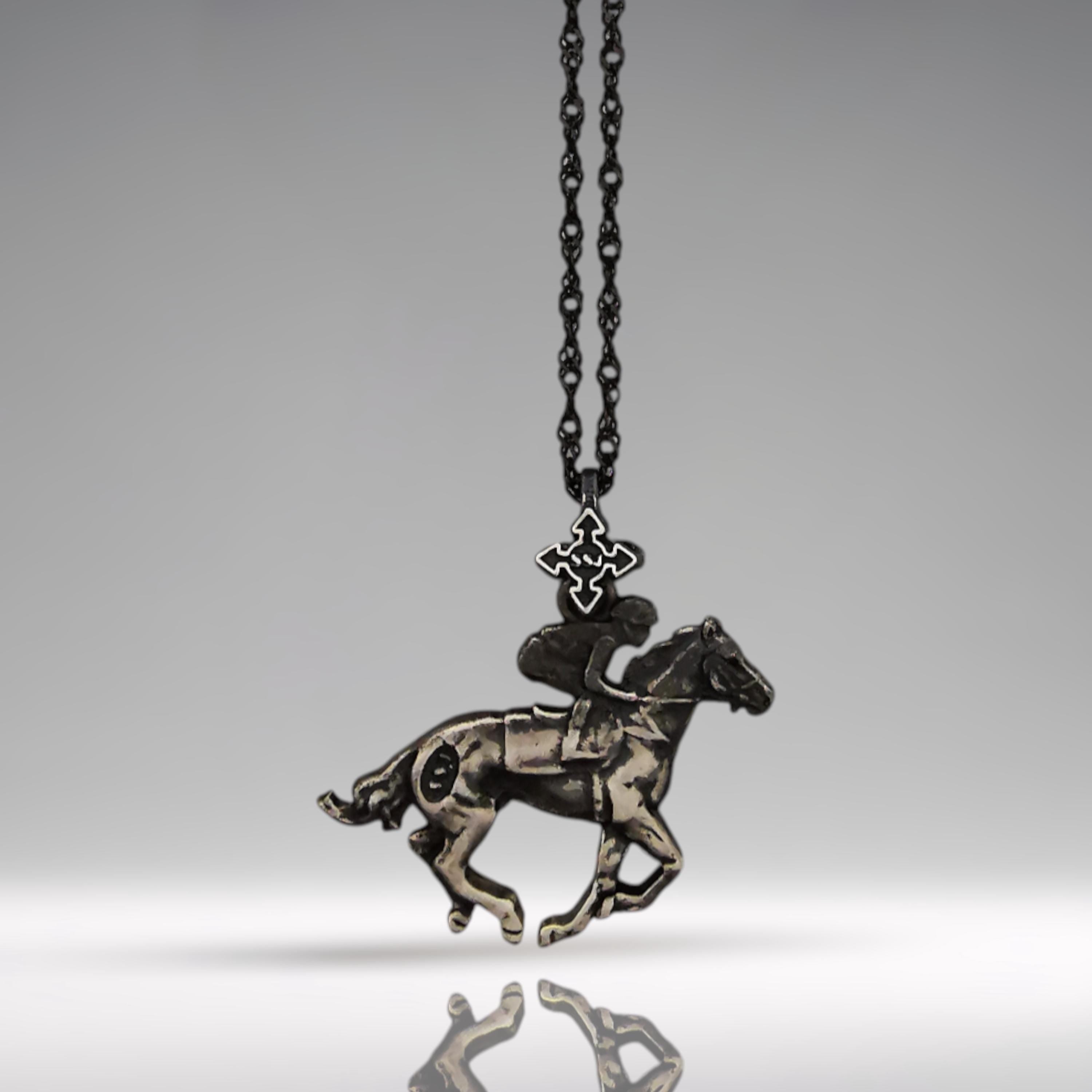 Horse Riding Jewelry Pendant for Men – Vintage Style 925 Silver Gift – Handcrafted Equestrian Sports Accessory for Riders – Necklace