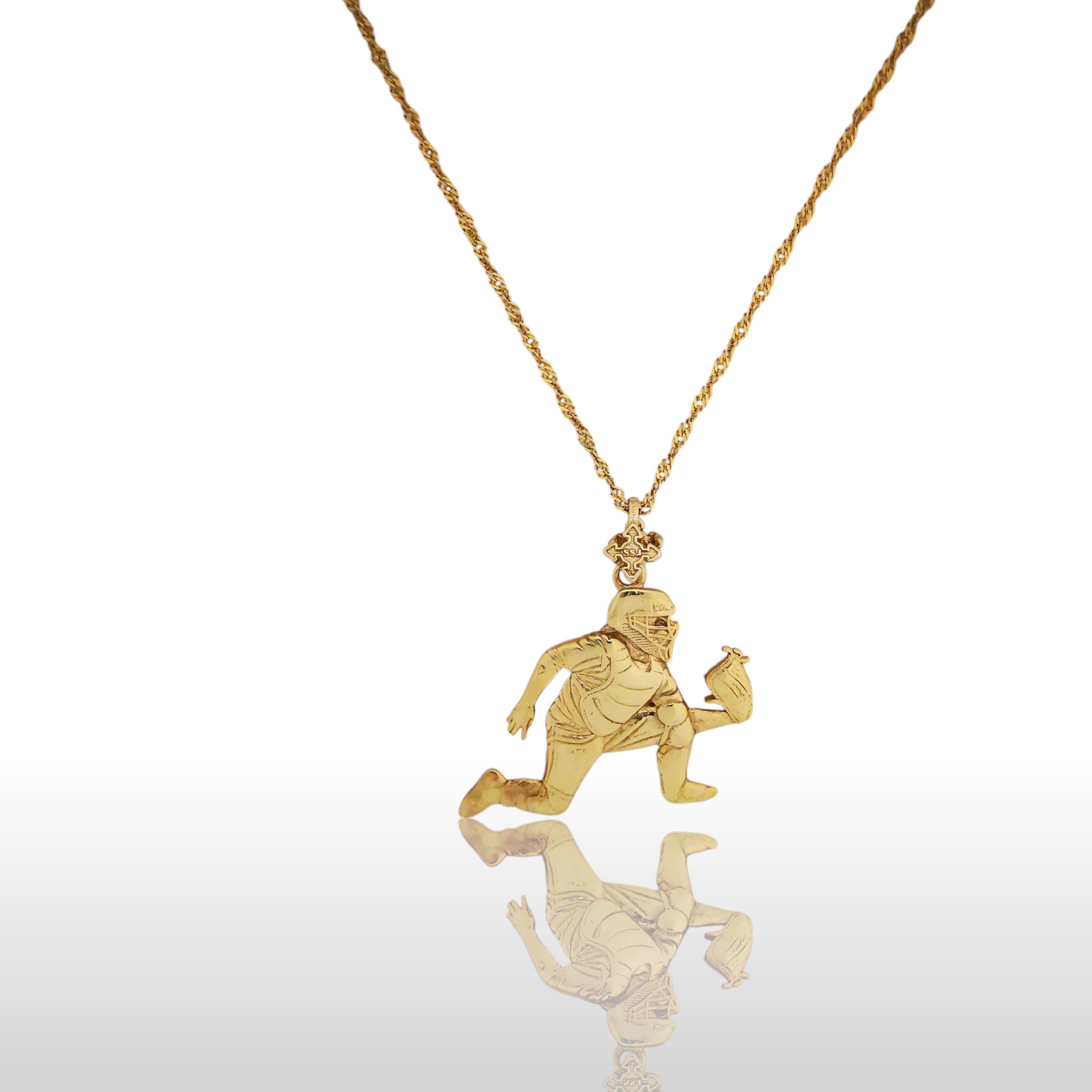 Baseball Catcher Pendant for Men – Gold-Plated 925 Silver Jewelry – Gift for Player, Coach or Fan