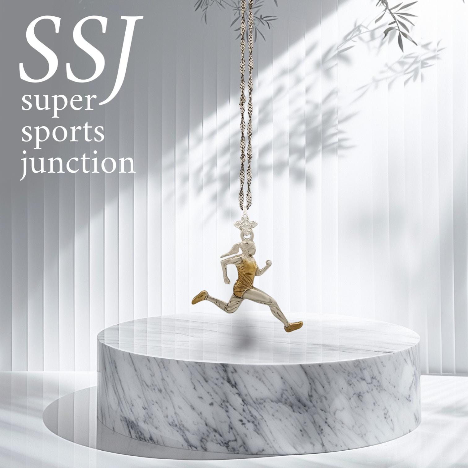 Running Woman Sports Jewelry for Female Athletes – 925 Silver Pendant with Partial Gold Plating – Gift for Runners, Sprinters & Track Stars