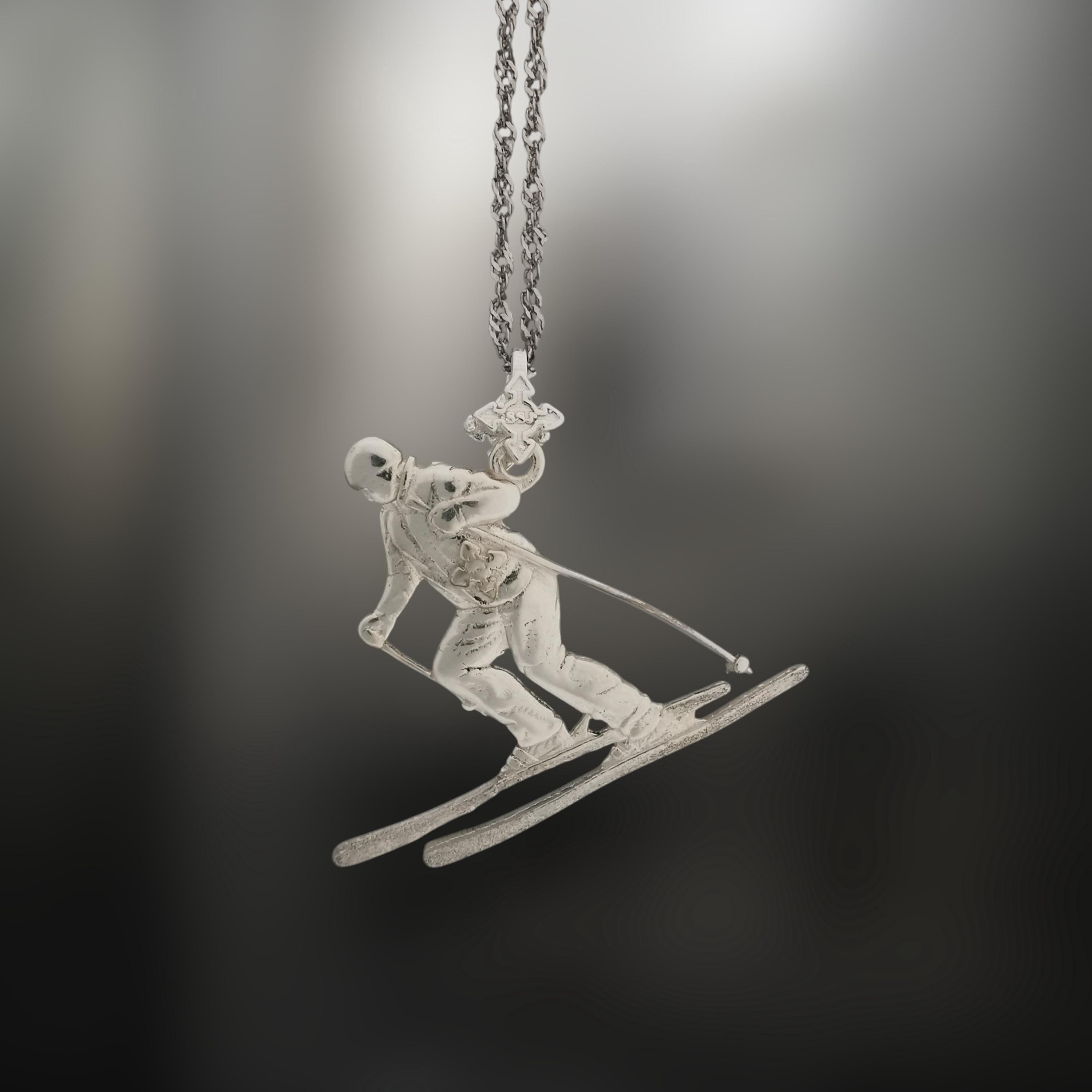Skiing Jewelry Pendant for Women & Men – Classic Silver 925 Silver Sports Charm – Handcrafted Slalom and Freestyle Accessory – Necklace