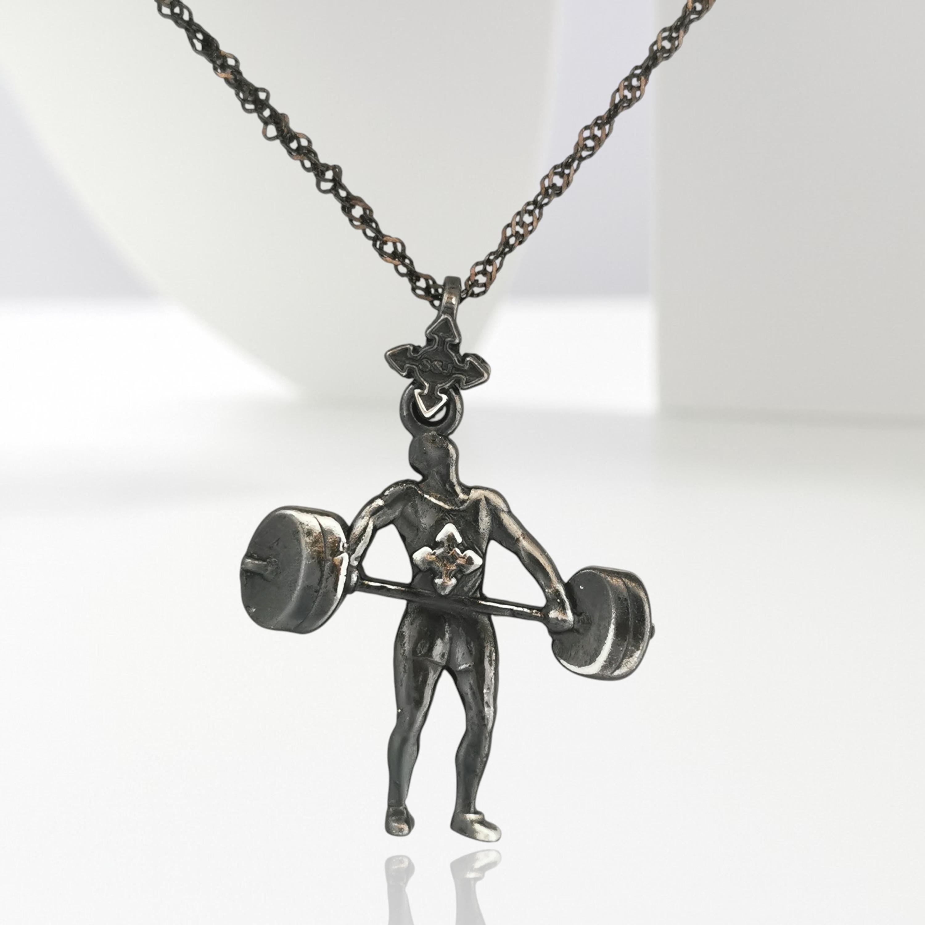 Weightlifting Pendant for Men Oxidized Black 925 Silver Jewelry Gift – Gritty Gym Charm for Lifters, Coaches & Strength Athletes – Necklace