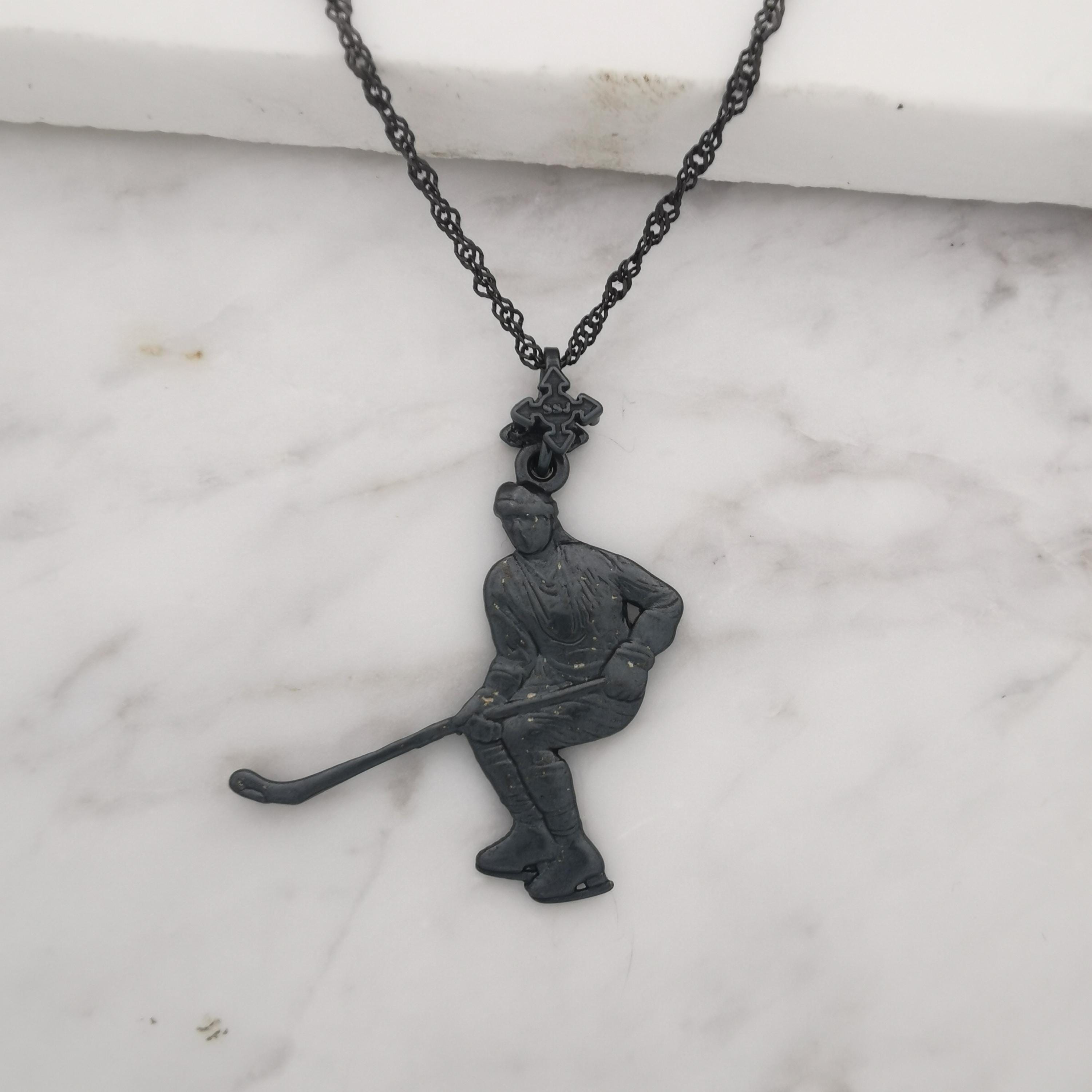 Ice Hockey Jewelry Pendant for Men – Oxidized Black 925 Silver Gift – Handcrafted Sport Charm for Players – Necklace