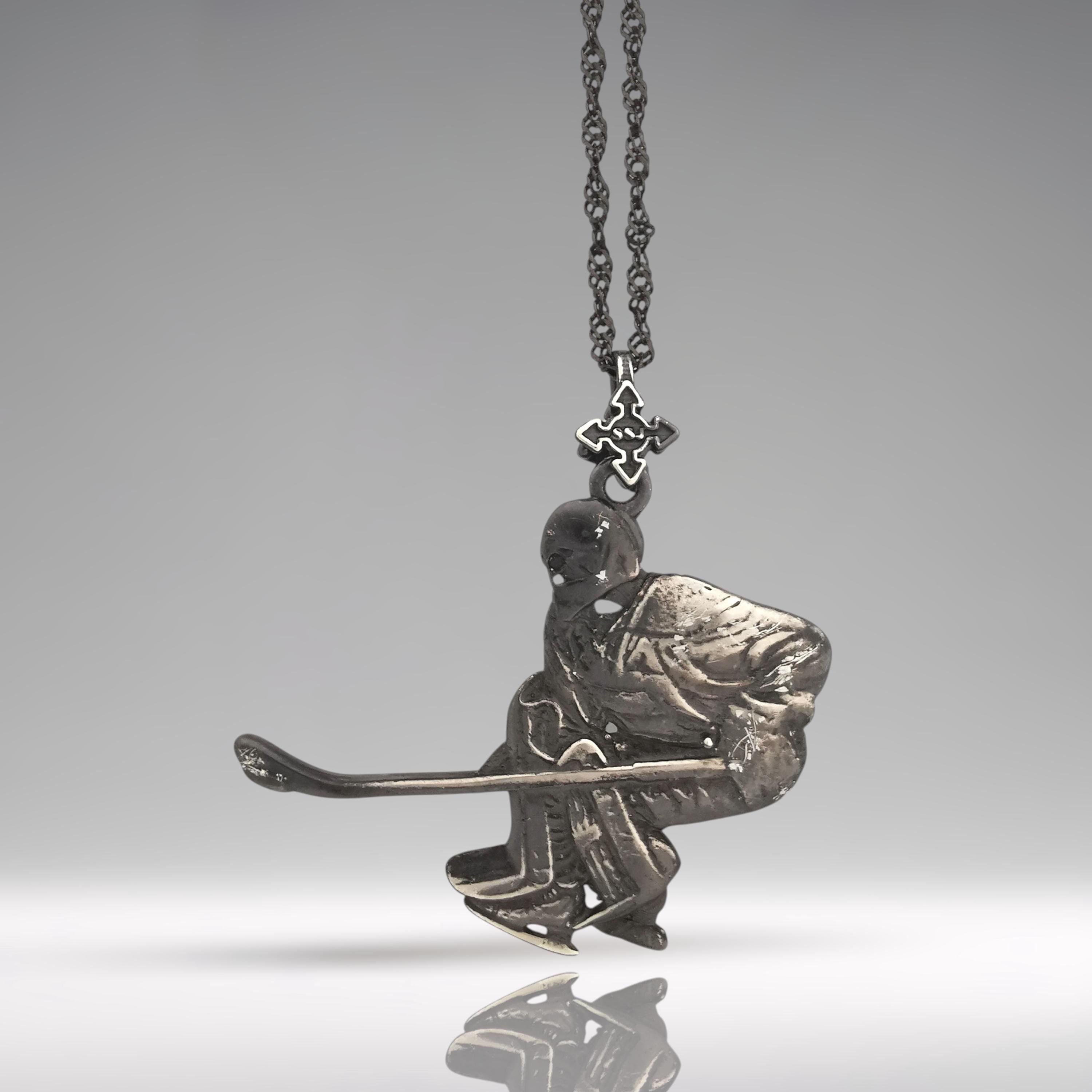 Ice Hockey Jewelry Pendant for Men – Vintage Style 925 Silver Gift – Goalie Charm for Players and Fans – Sports Necklace