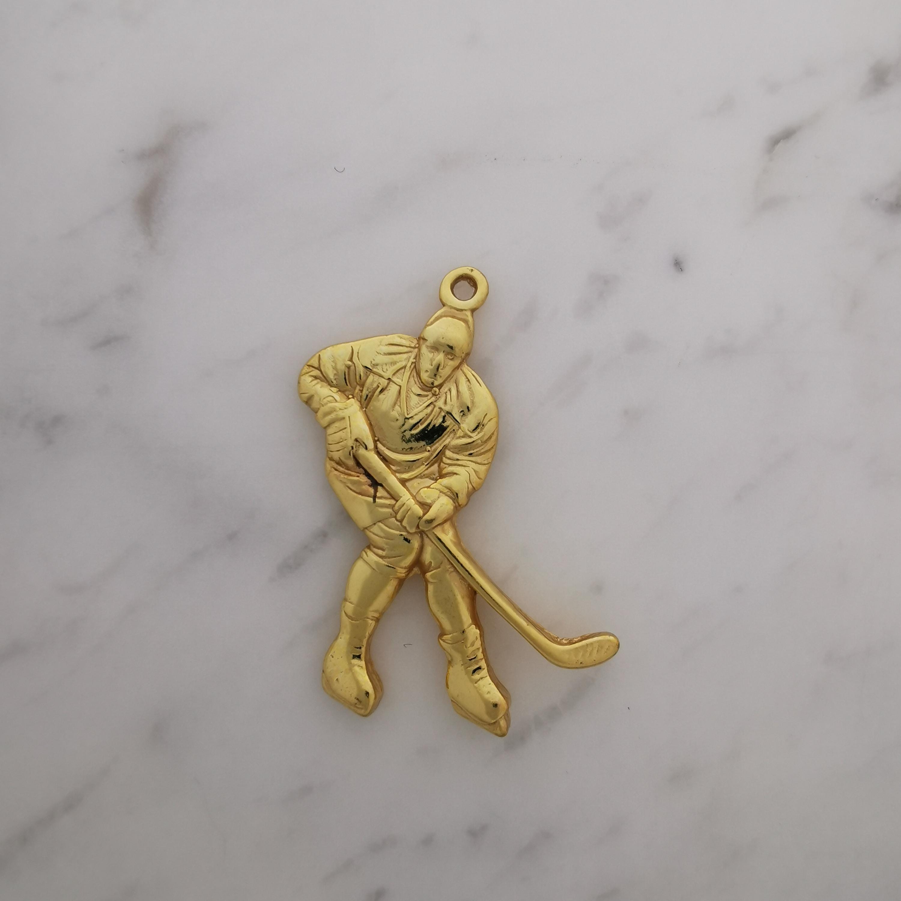 Ice Hockey Jewelry Pendant for Men – Gold-Plated 925 Silver Gift – Handcrafted Sport Charm for Players – Necklace