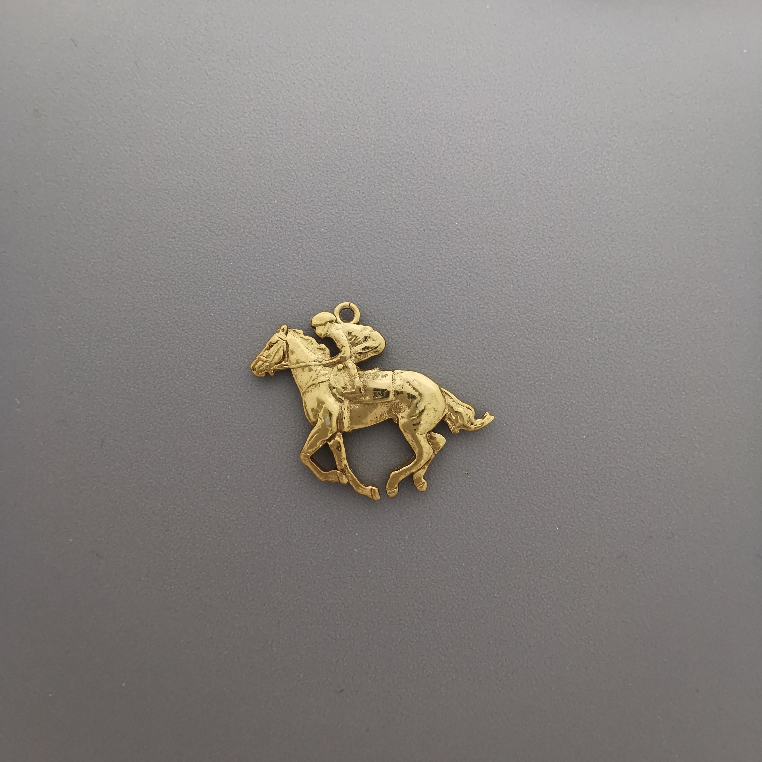 Horse Riding Pendant for Men – Gold-Plated 925 Silver Equestrian Jewelry – Gift for Rider, Coach or Athlete - Necklace