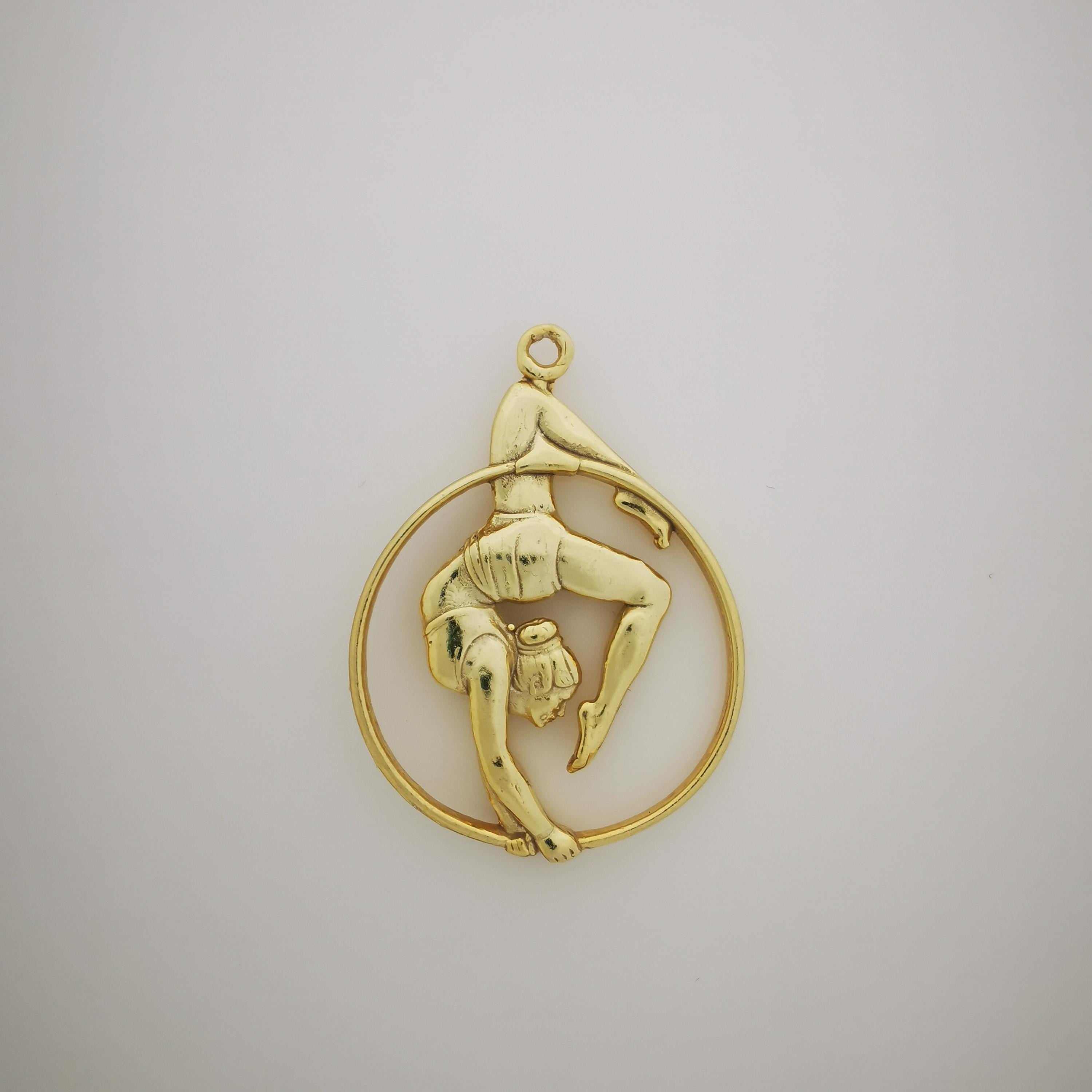 Aerial Hoop Pendant in Gold – 925 Silver Necklace for Women – Graceful Jewelry Gift for Aerialists, Dancers, and Free Spirits