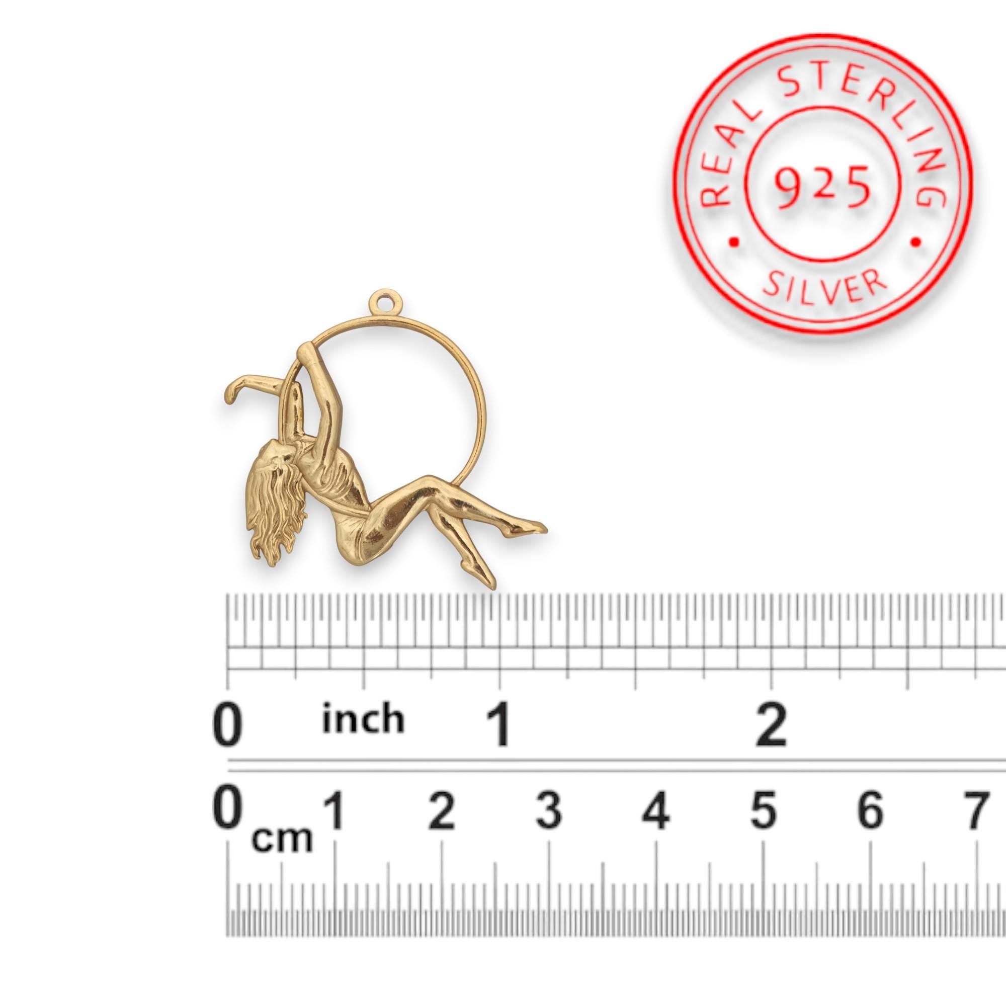 Aerial Hoop Pendant in Gold – 925 Silver Necklace for Women – Graceful Jewelry Gift for Aerialists, Dancers, and Free Spirits
