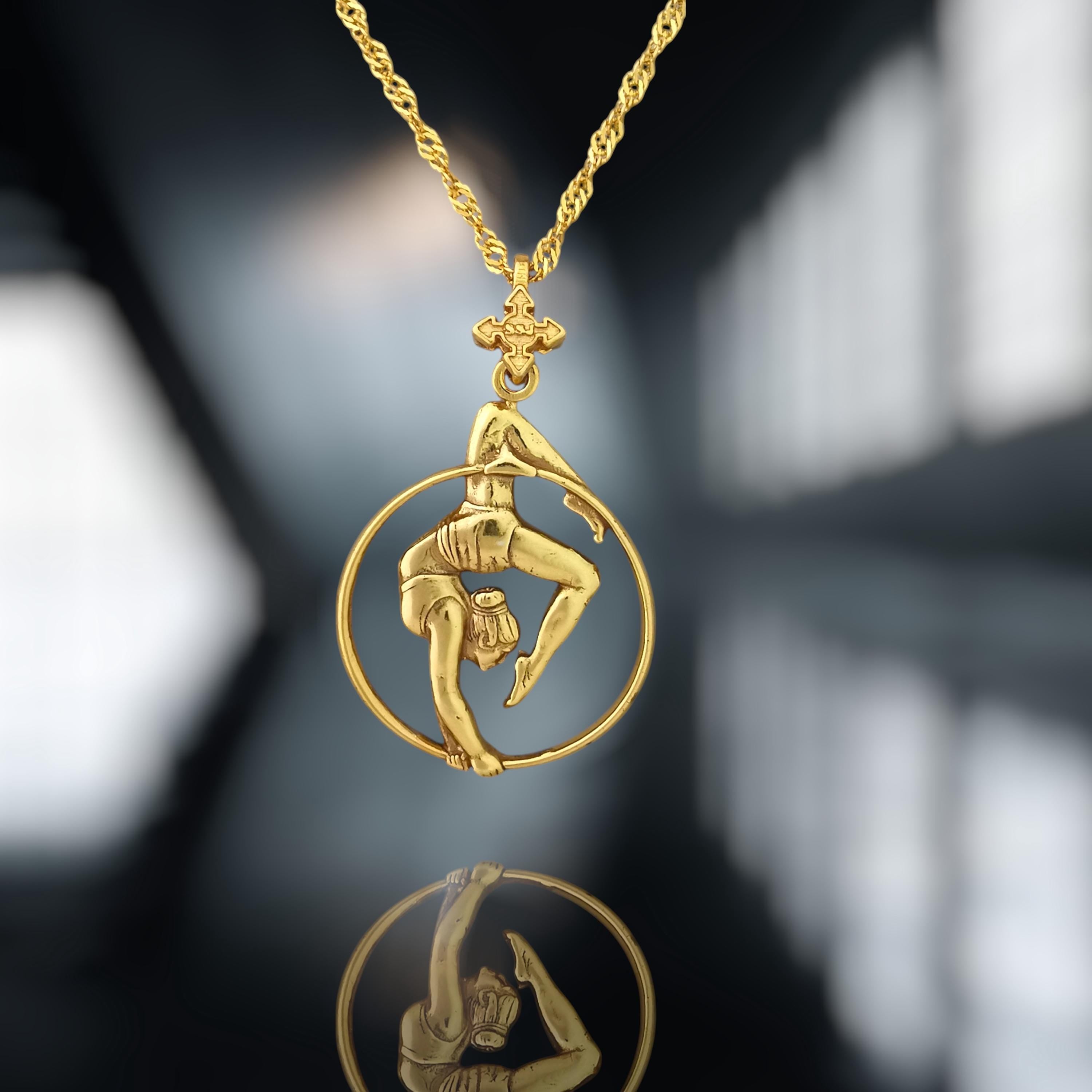 Aerial Hoop Pendant in Gold – 925 Silver Necklace for Women – Graceful Jewelry Gift for Aerialists, Dancers, and Free Spirits