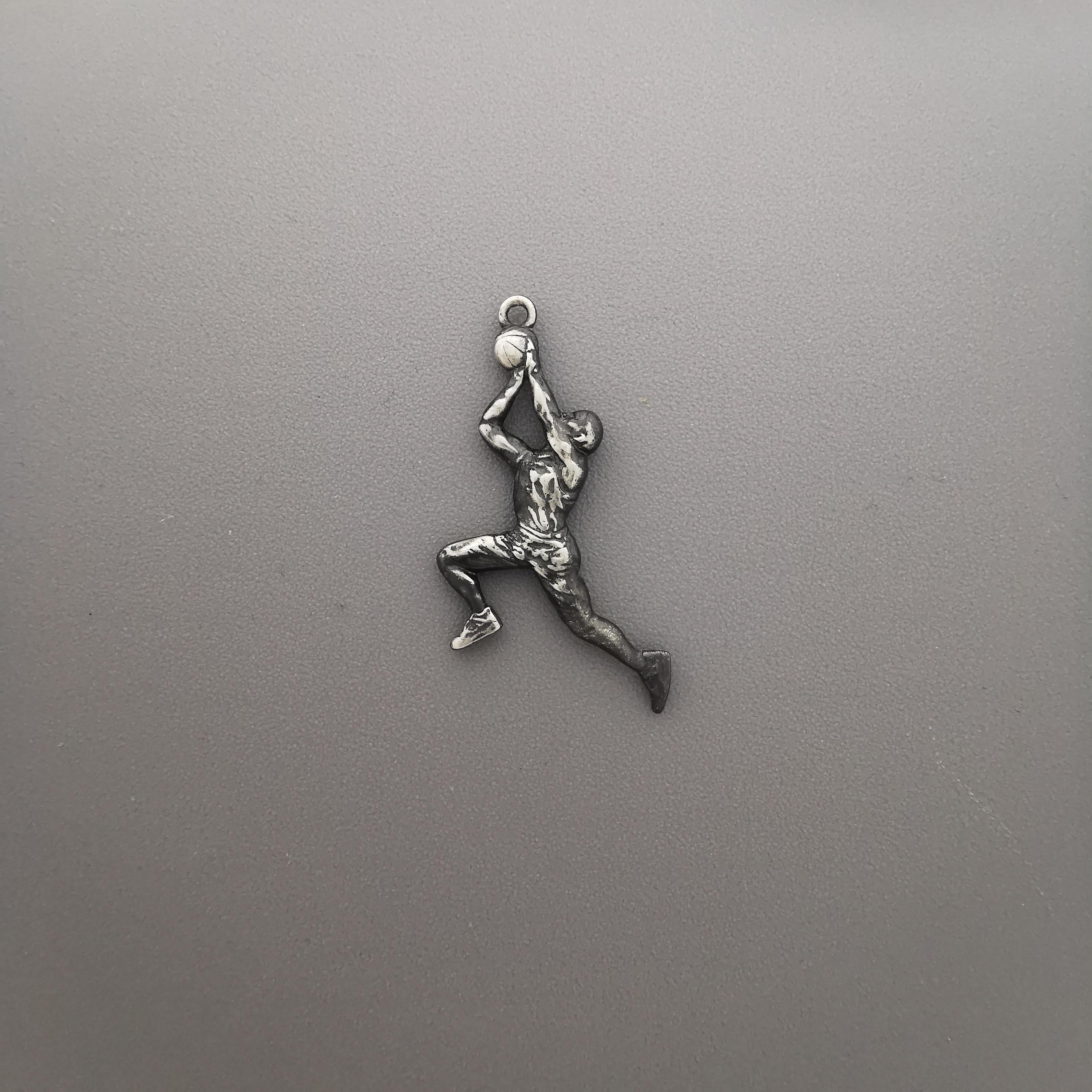 Basketball Pendant for Men – Vintage Style 925 Silver Jewelry Gift – Sports Accessory for Coach or Player – Necklace