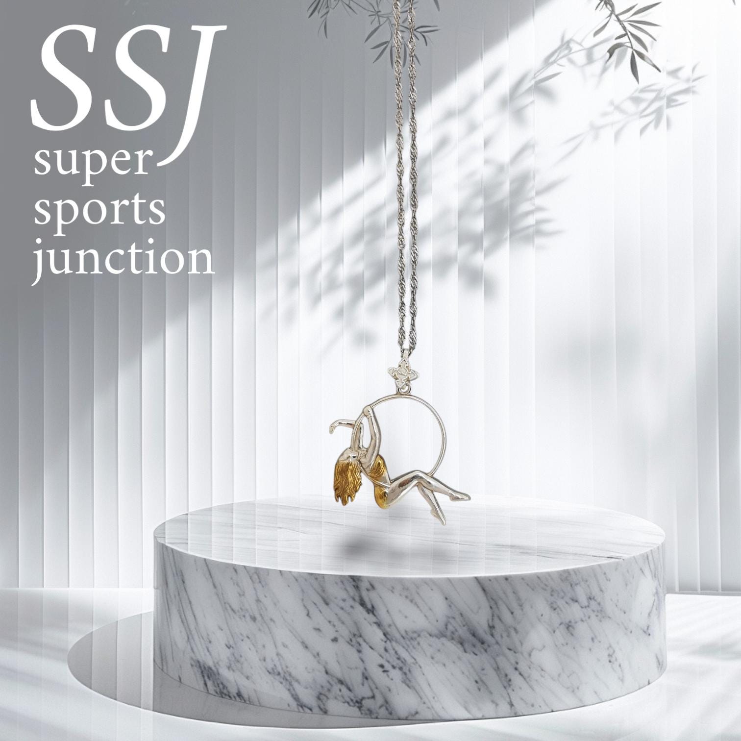 Aerial Hoop Jewelry Pendant for Women – 925 Silver with Gold Detail – Elegant Sports Gift for Performers – Necklace