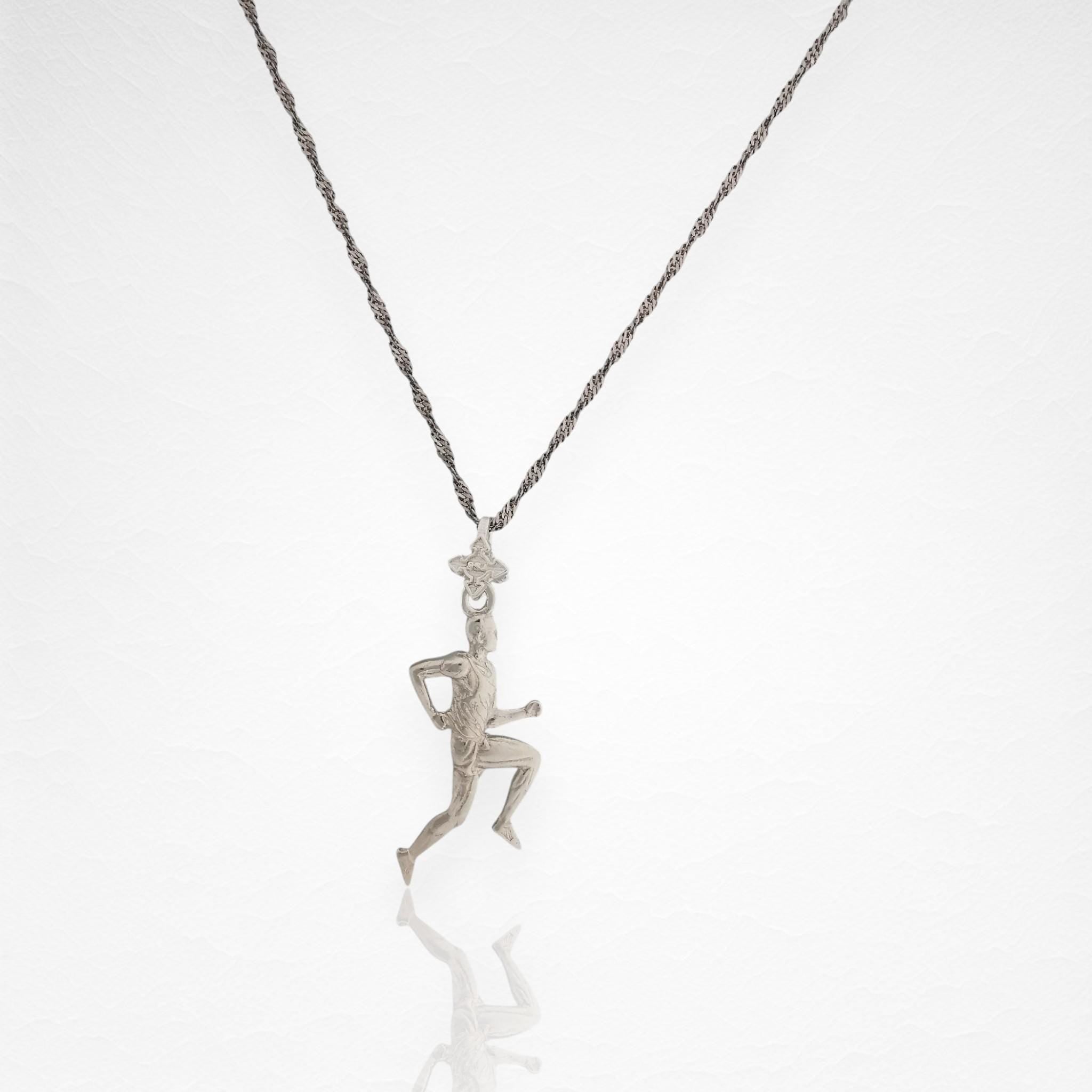 Running Jewelry Pendant for Men – Classic Silver 925 Sports Gift – Handcrafted Charm for Joggers, Track Athletes & Runners – Necklace
