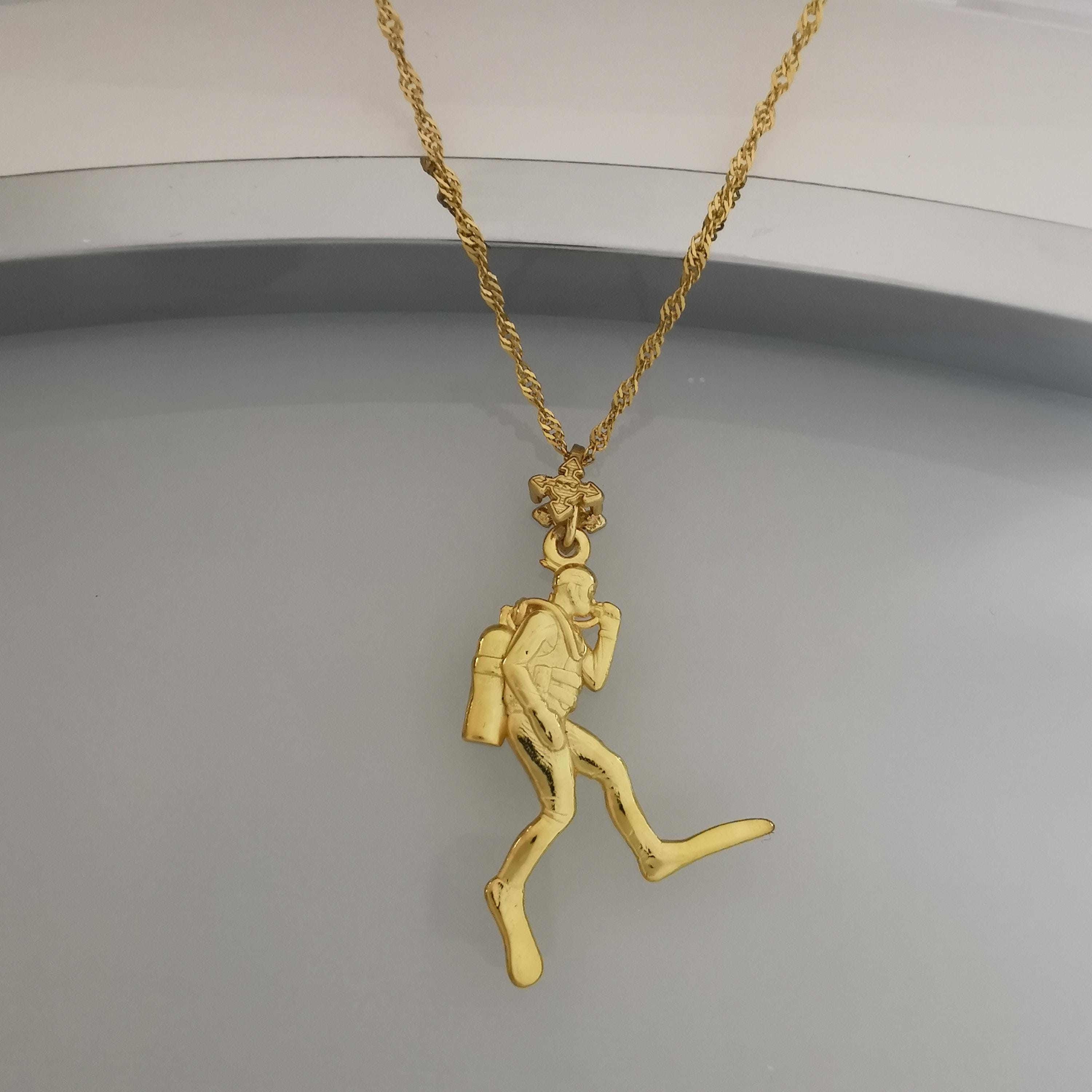 Scuba Diving Jewelry Pendant for Men and Women, Gold-Plated 925 Silver Gift – Handcrafted Diver Charm for Ocean Lovers & Athletes – Necklace