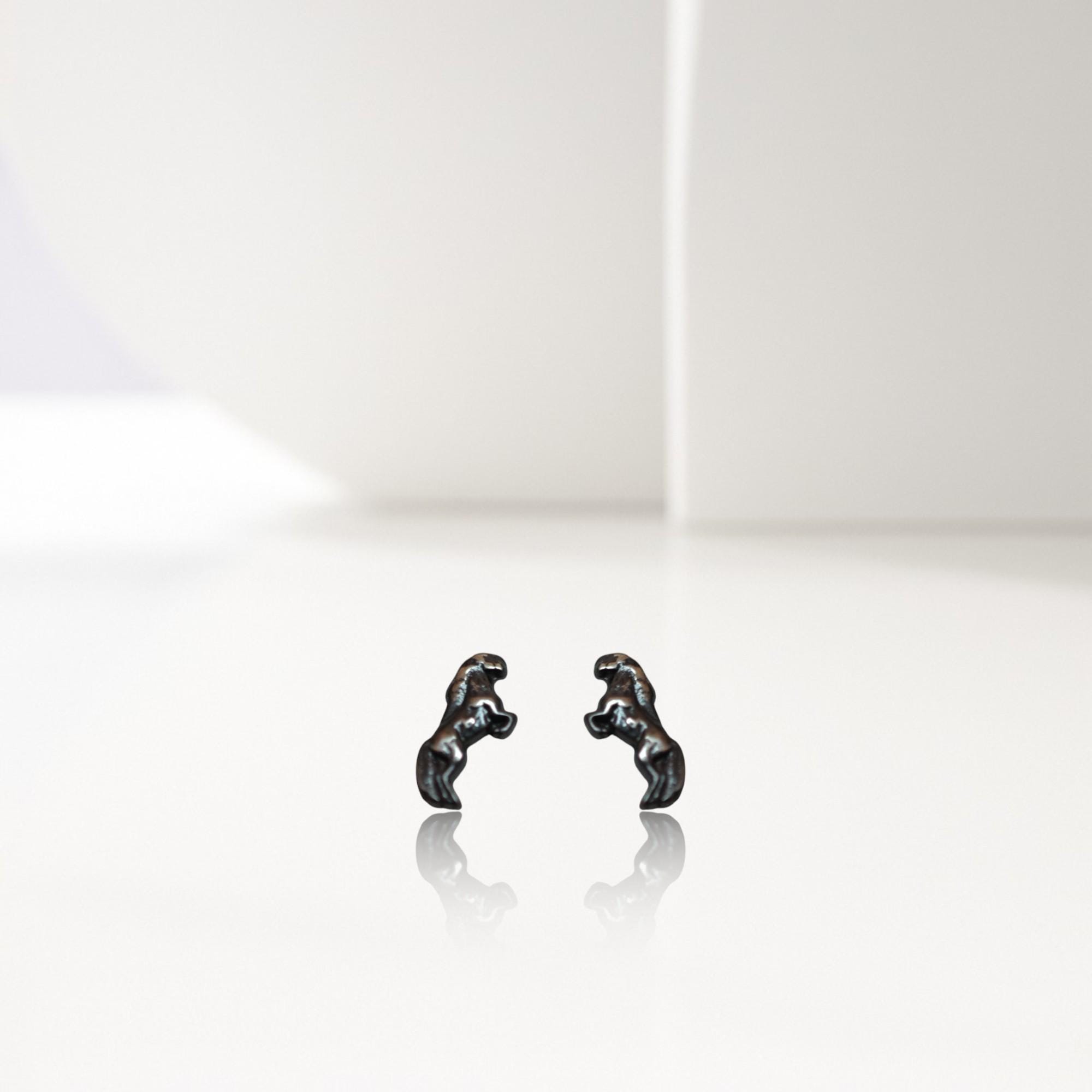 Horse Stud Earrings Equestrian Vintage-Style Patinated 925 Silver Jewelry for Women Gift for Rider, Coach, or Athlete Small Sports Earrings