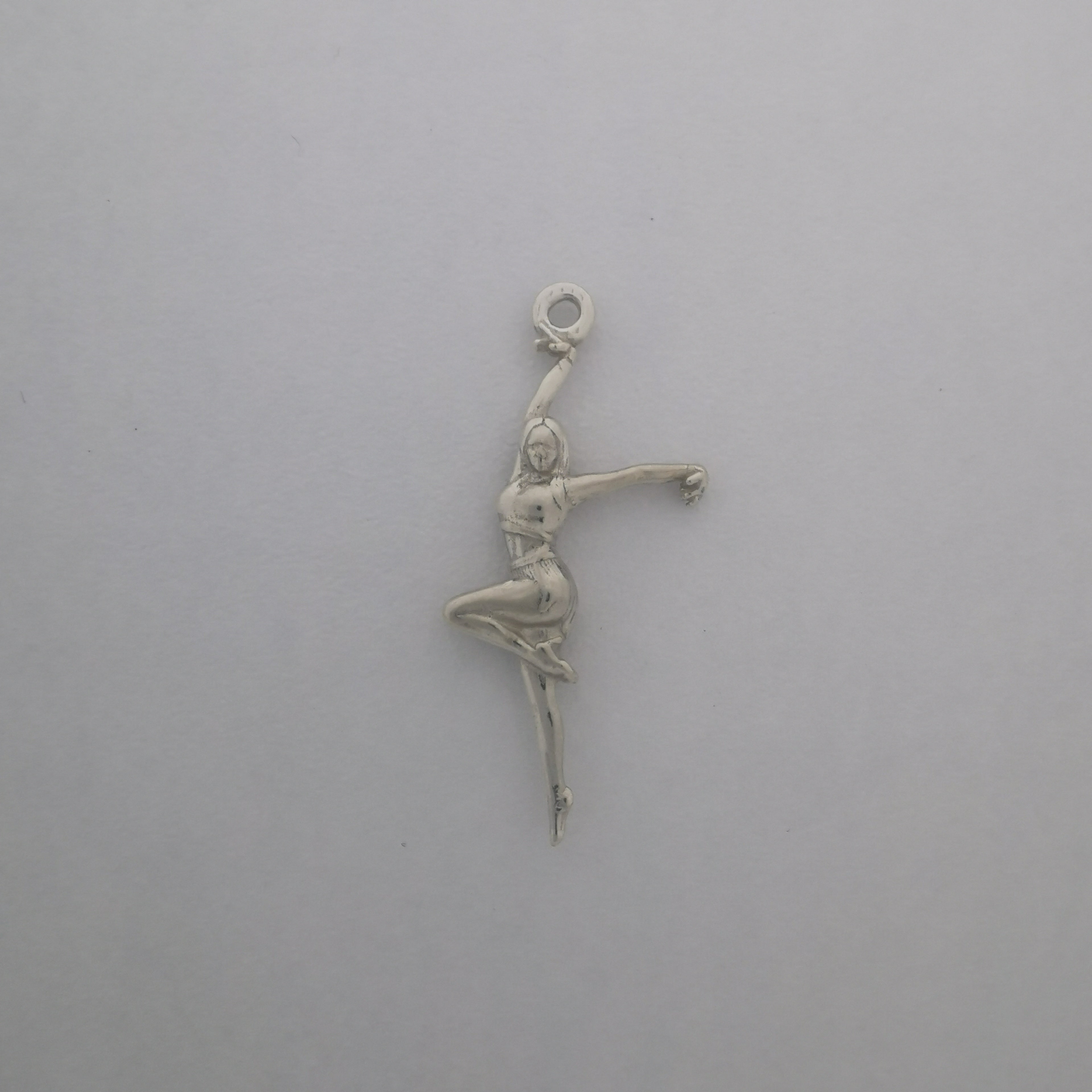 Latin Dance Jewelry Pendant for Women – Classic Silver 925 Gift – Handcrafted Sports Accessory for Dancers – Necklace