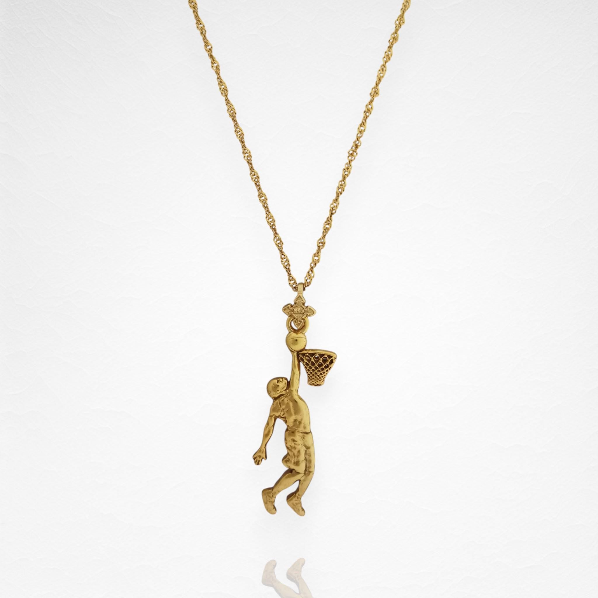 Basketball Dunk Pendant for Men – Gold-Plated 925 Silver Jewelry Gift for Players, Coaches & Fans – Sports Necklace