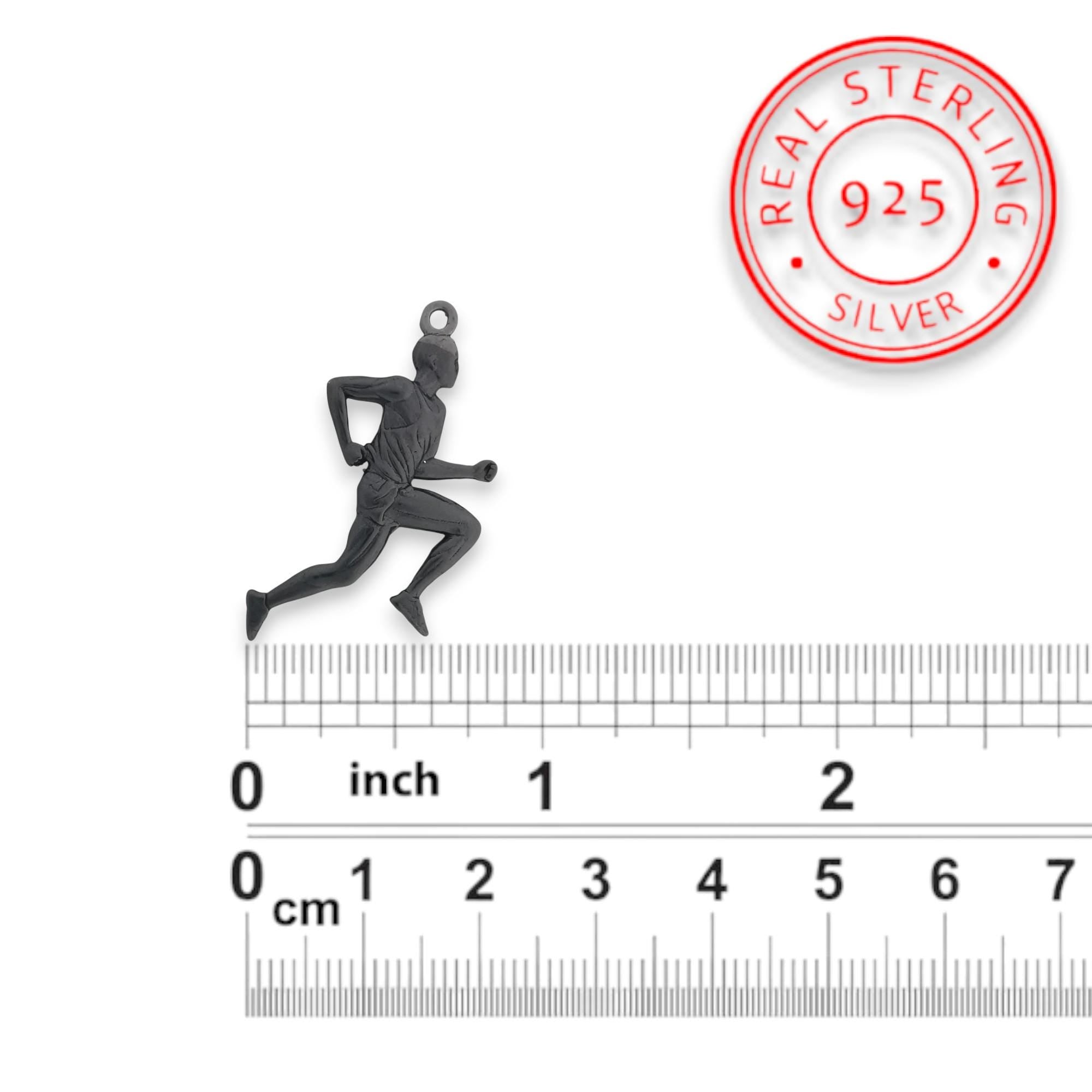 Running Jewelry Pendant for Men – Oxidized Black 925 Silver Gift – Handcrafted Charm for Joggers & Track Athletes – Sports Necklace