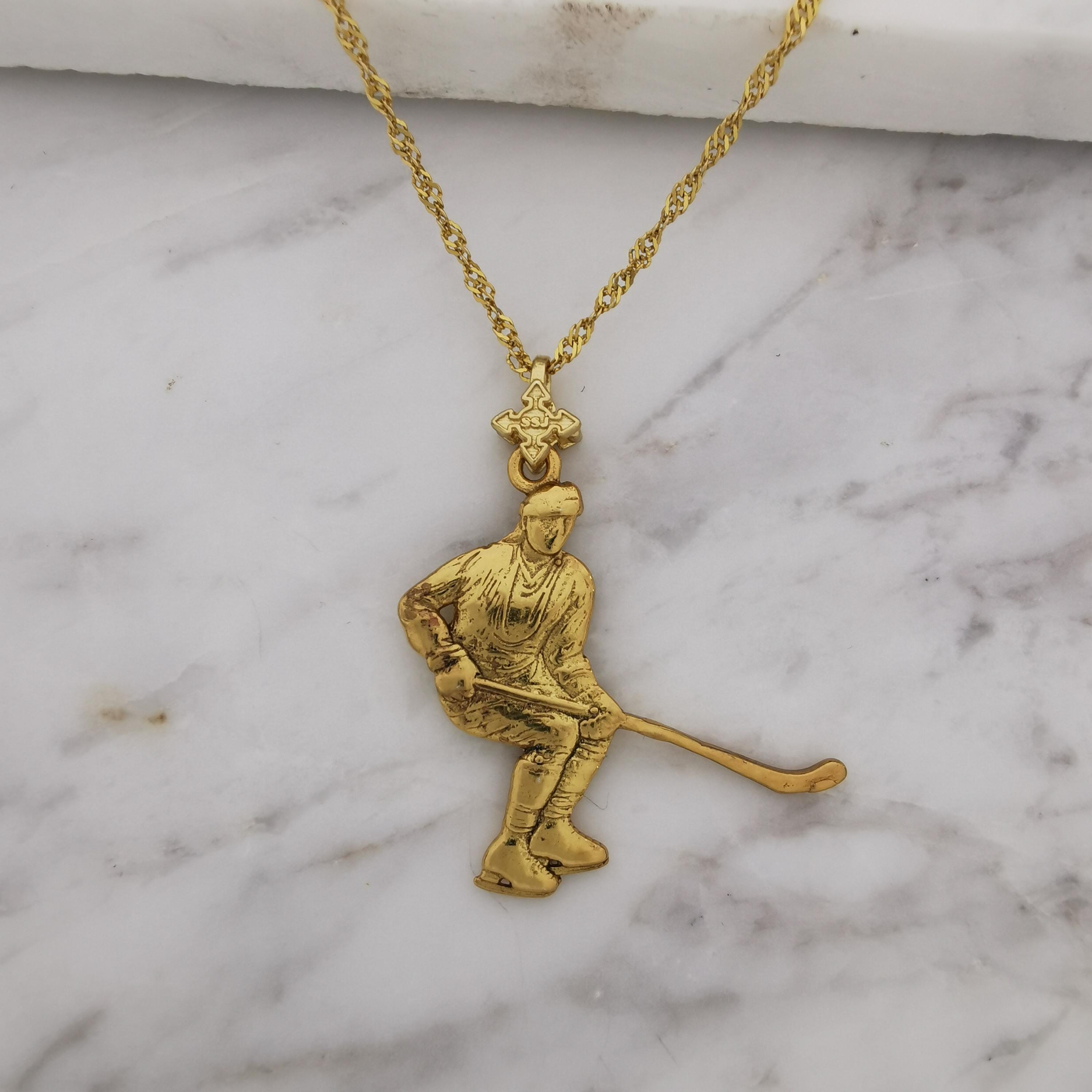 Ice Hockey Jewelry Pendant for Men – Gold-Plated 925 Silver Gift – Handcrafted Sport Charm for Players – Necklace