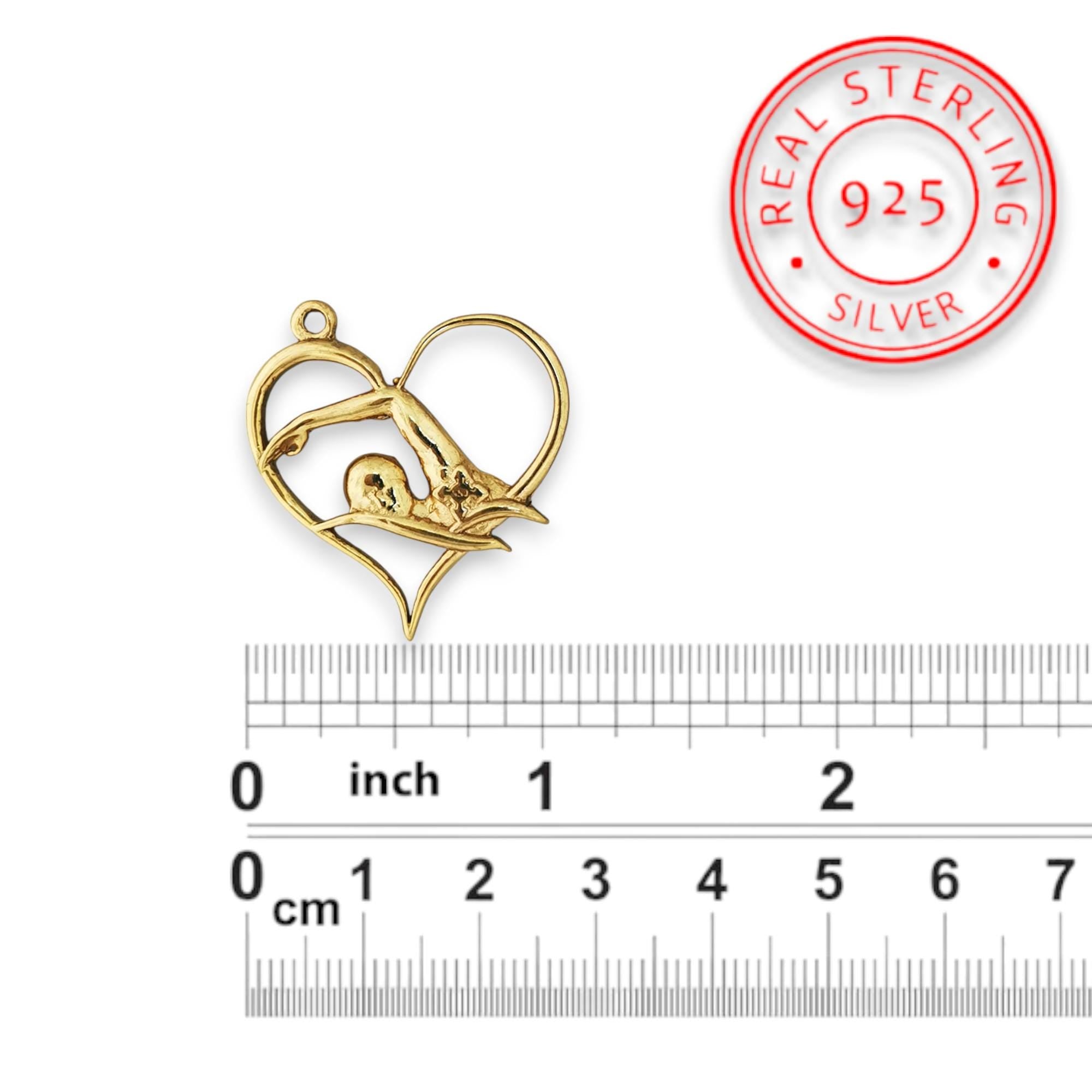 Swimmer Heart Jewelry Pendant for Women & Girls – Gold-Plated 925 Silver Pendant – Sporty Gift for Swimmers and Aquatic Lovers Necklace