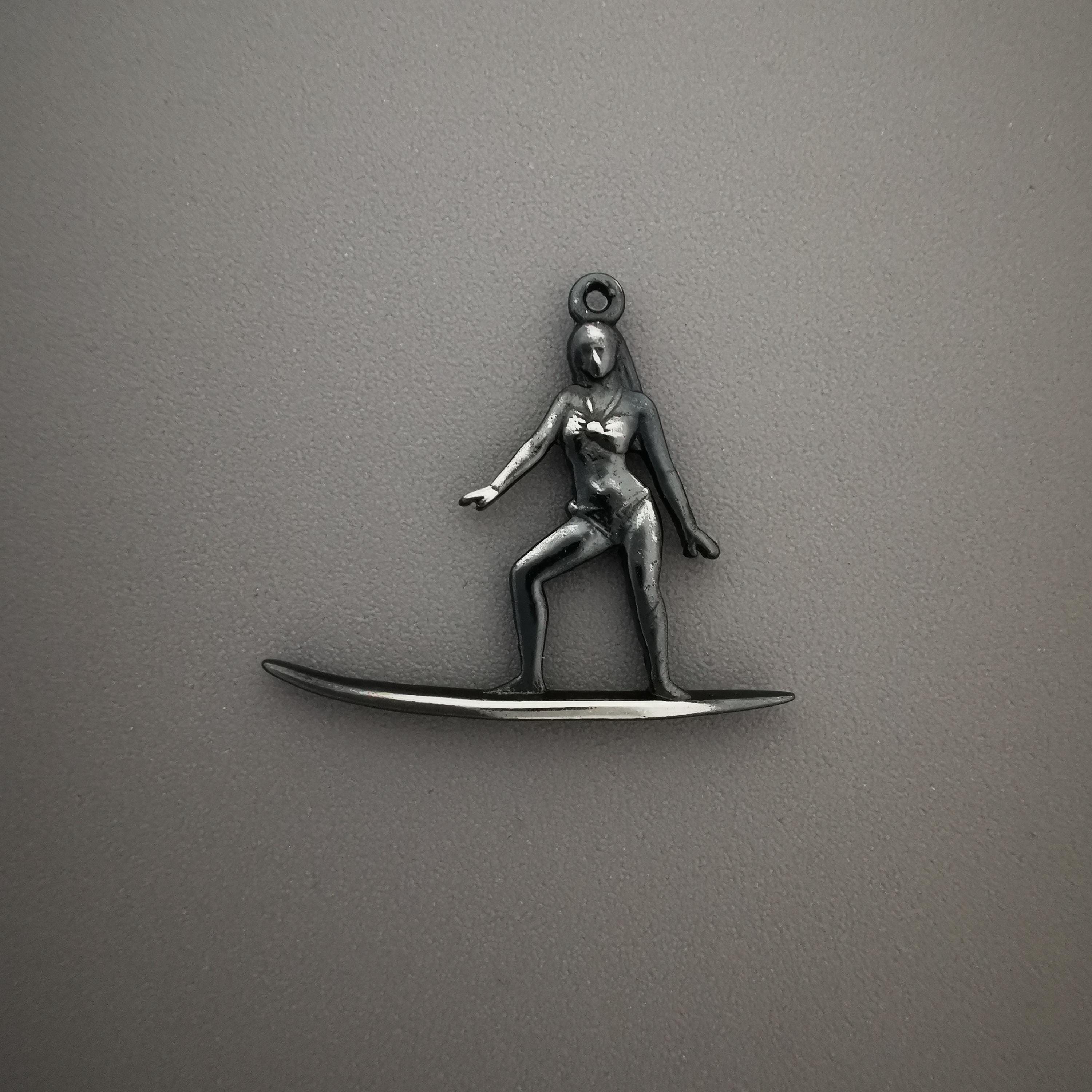 Surf Girl Necklace – Vintage Style 925 Silver Pendant – Retro Ocean Jewelry Gift for Surfers and Coastal Dreamers