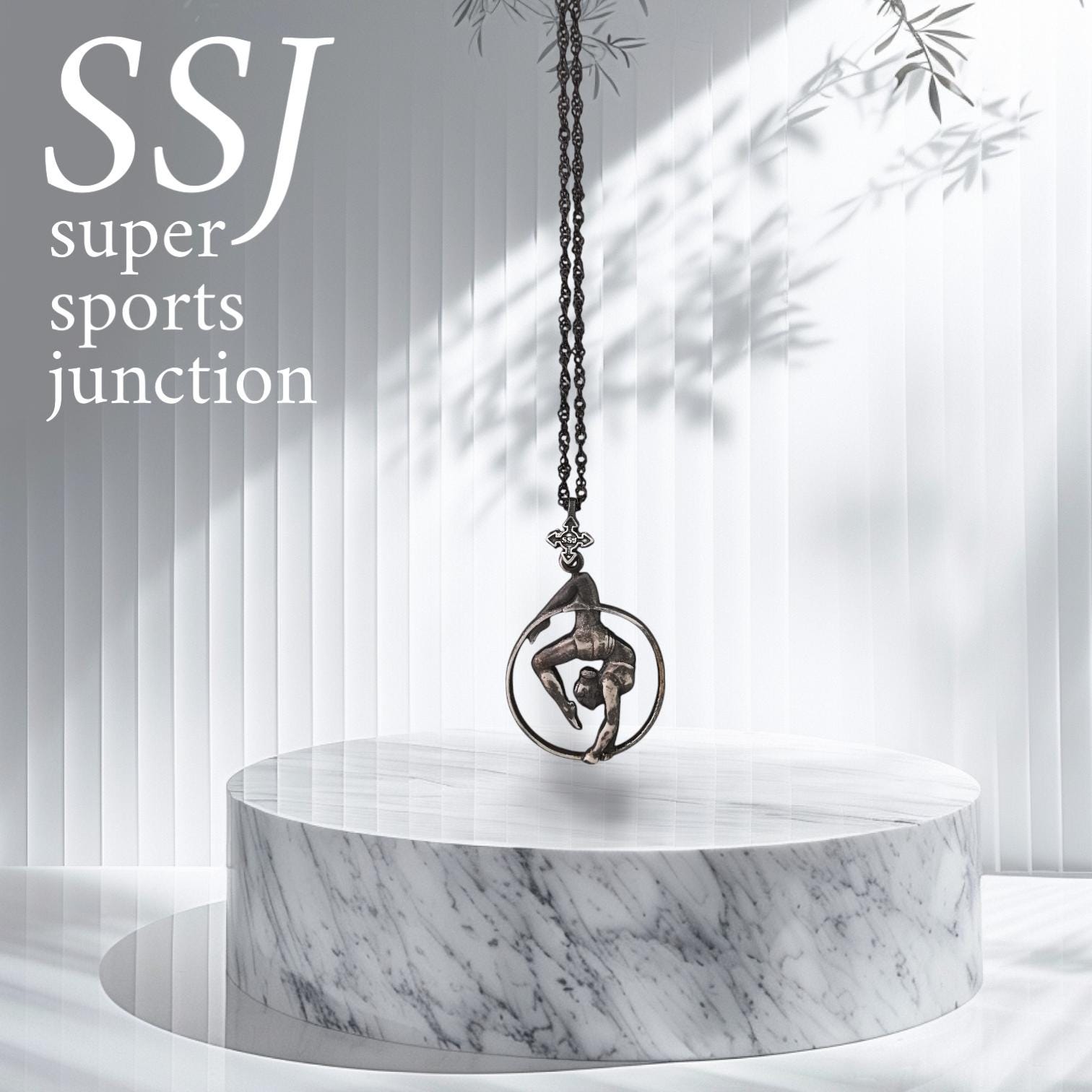 Aerial Hoop Jewelry – Vintage Style 925 Silver Pendant for Women – Antique-Inspired Necklace Gift for Dancers and Aerial Artists
