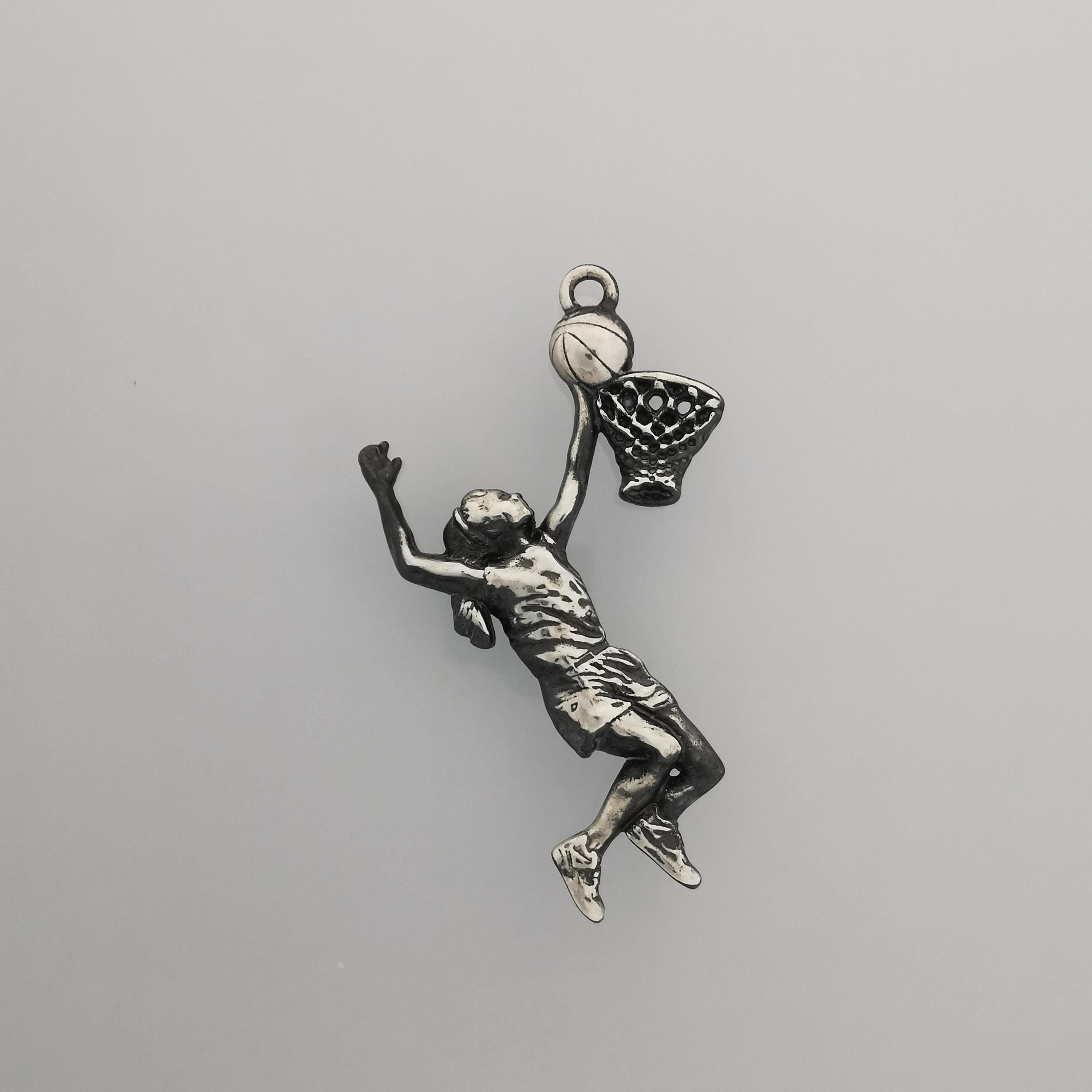 Basketball Jewelry Pendant for Women – Vintage Style 925 Silver Gift – Handcrafted Sports Charm for Athletes, Coaches & Fans – Necklace