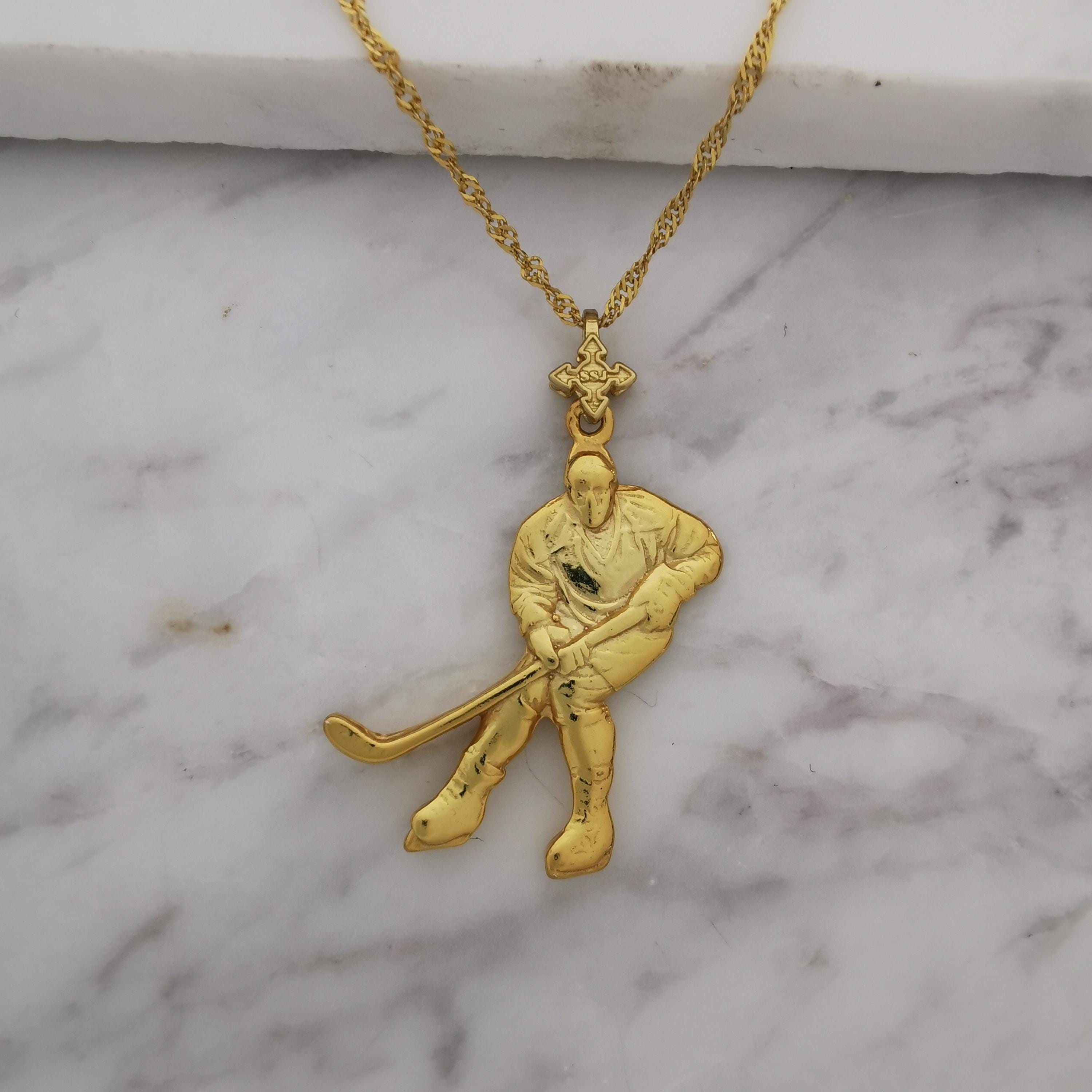 Ice Hockey Jewelry Pendant for Men – Gold-Plated 925 Silver Gift – Handcrafted Sport Charm for Players – Necklace