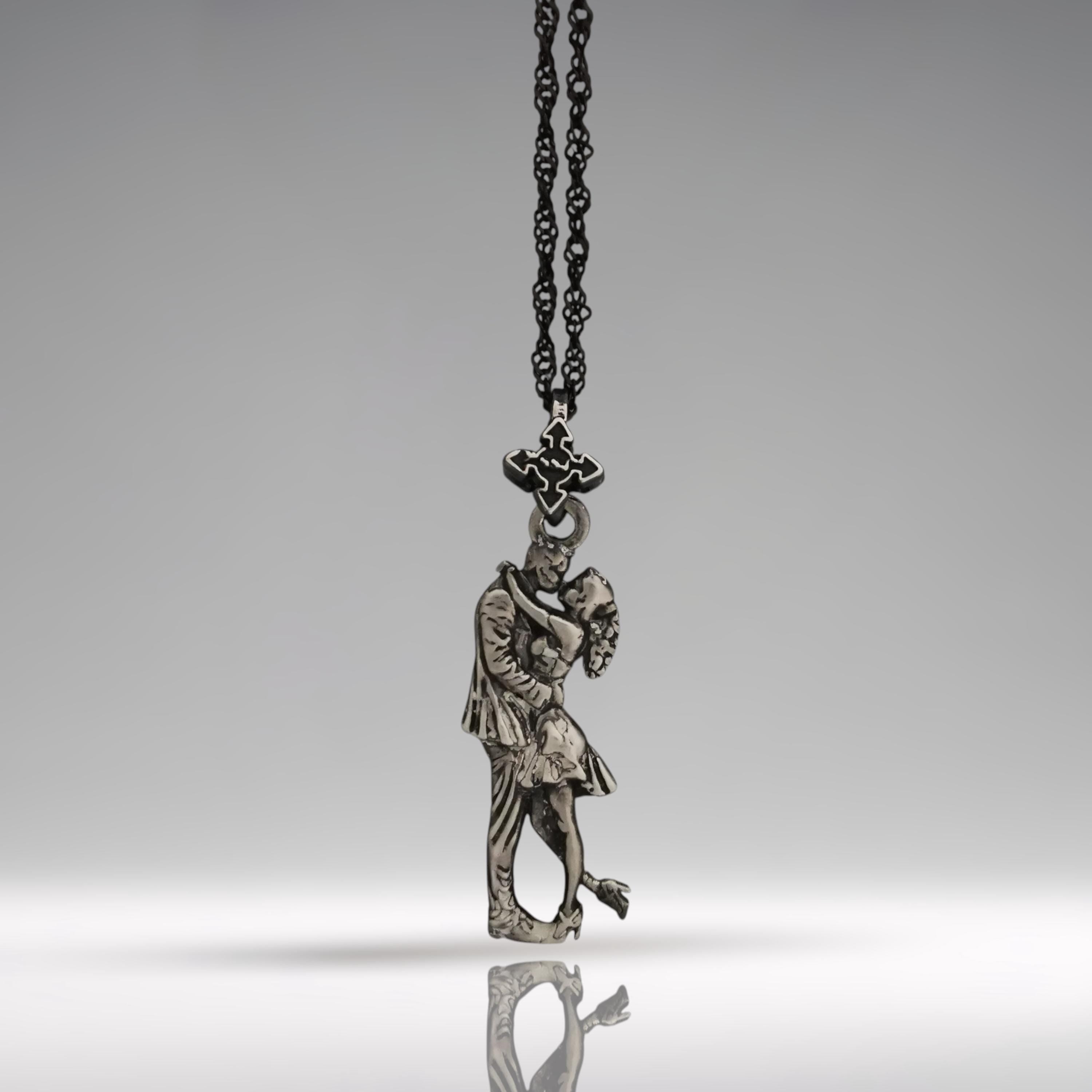 Tango Pendant for Women. Vintage Style Silver Jewelry, Latin Dance Necklace, Romantic Gift for Her, Gift for Dancer, Symbol of Love and Kiss