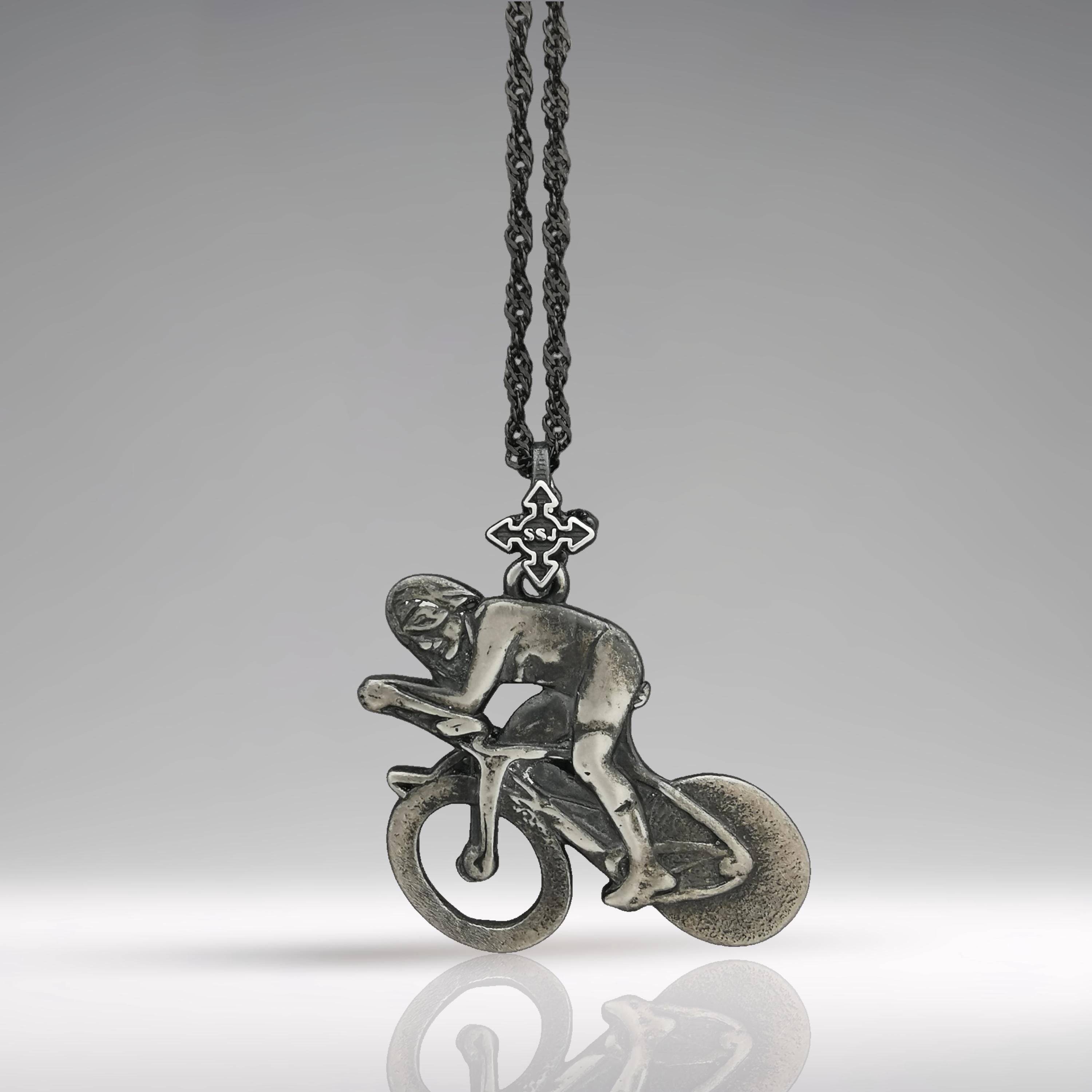 Cycling Jewelry Pendant for Men – Vintage Style 925 Silver Gift – Classic Sports Accessory for Racers and Bike Enthusiasts – Necklace