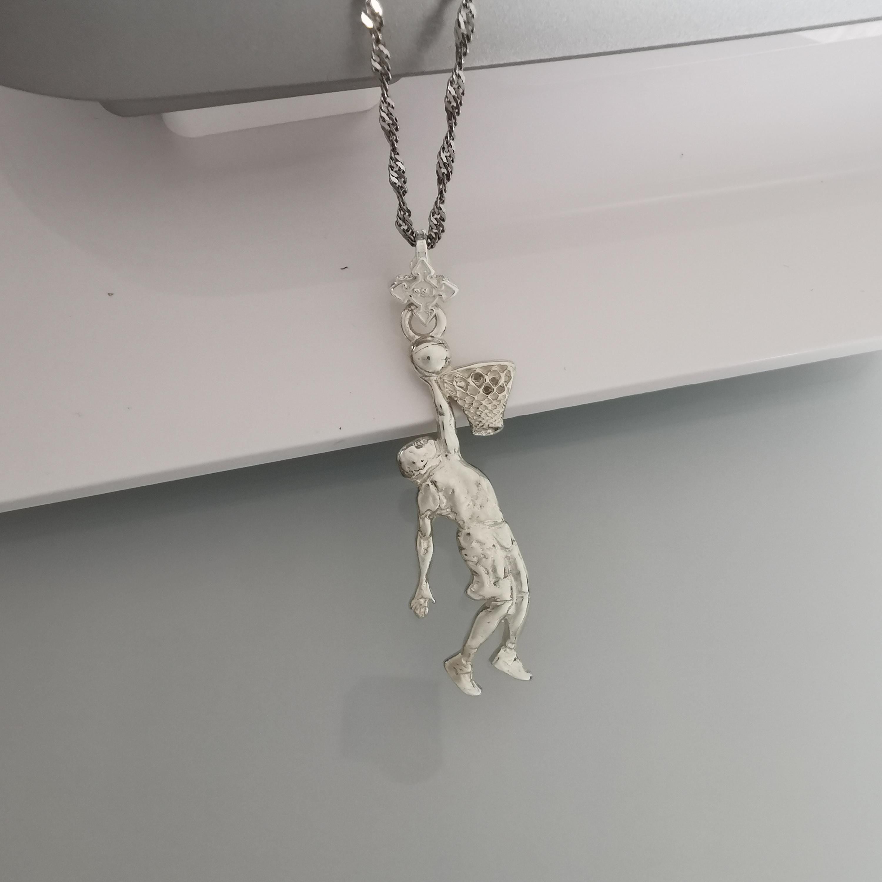 Basketball Dunk Pendant for Men – Classic Silver 925 Jewelry Gift for Players, Coaches & Fans – Sports Necklace