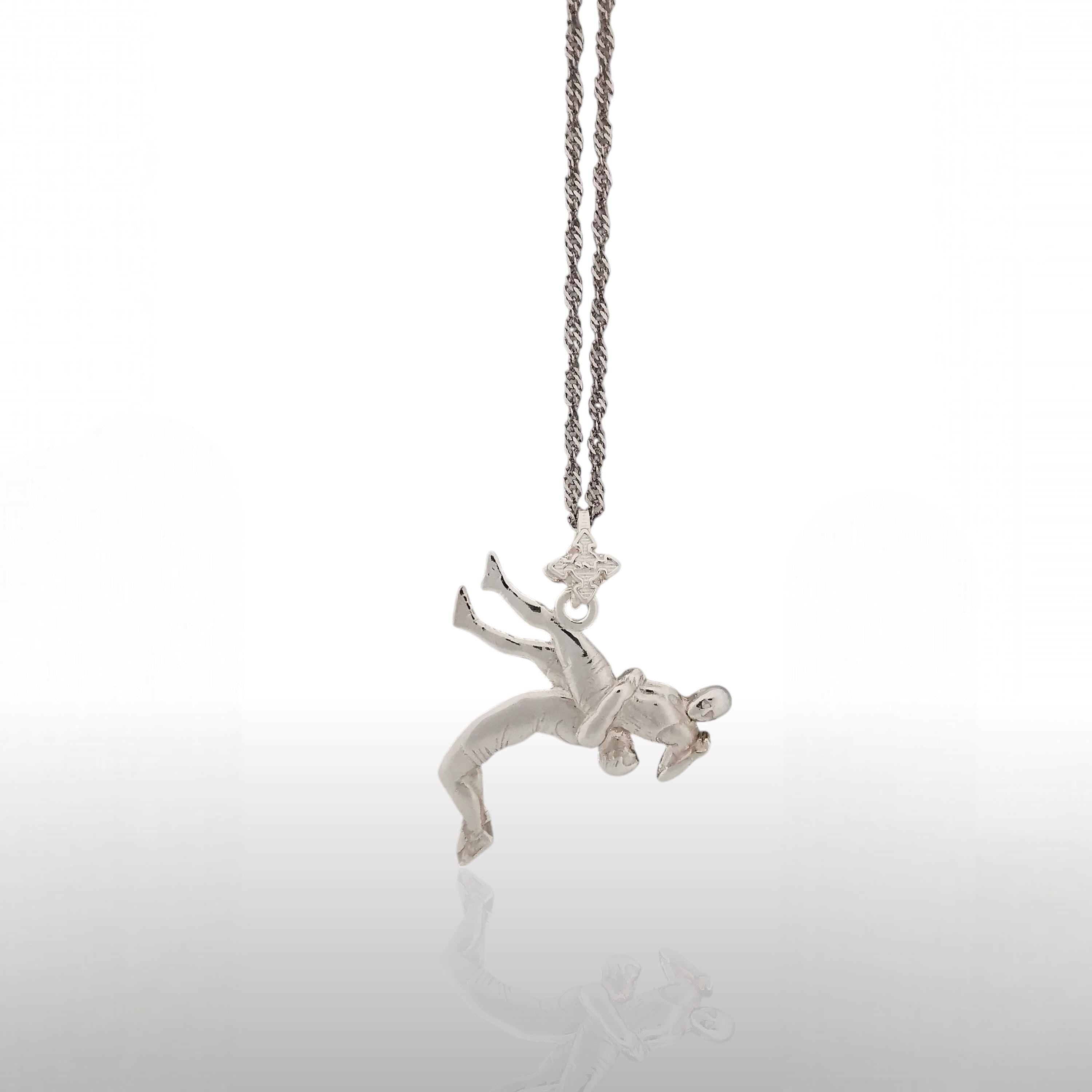 Wrestling Jewelry Pendant for Men – Classic Silver 925 Gift – Sports Accessory for Wrestlers and Grappling Fans – Necklace