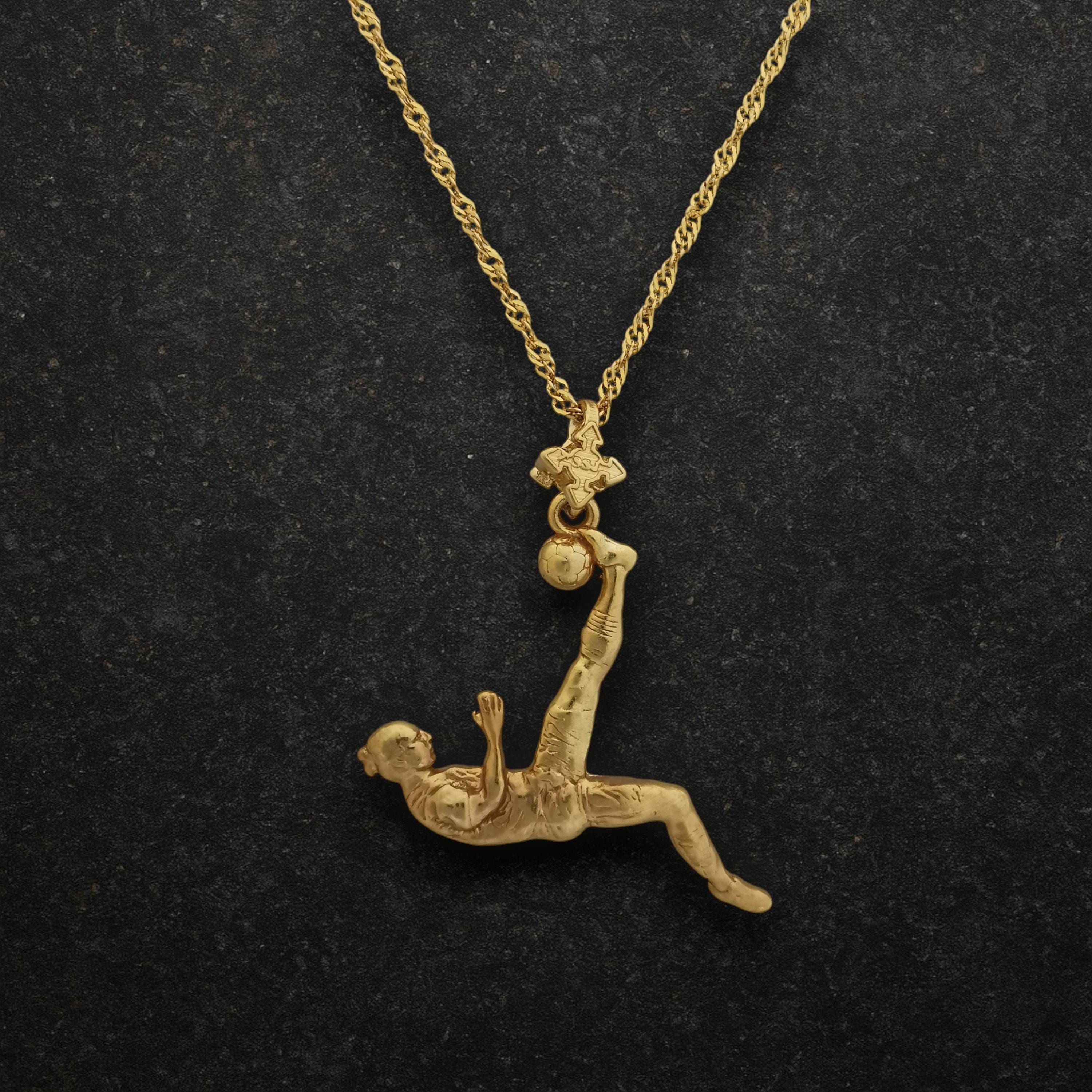 Football Pendant for Men – Gold-Plated 925 Silver Jewelry Gift – Handcrafted Sports Charm for Players & Fans – Necklace