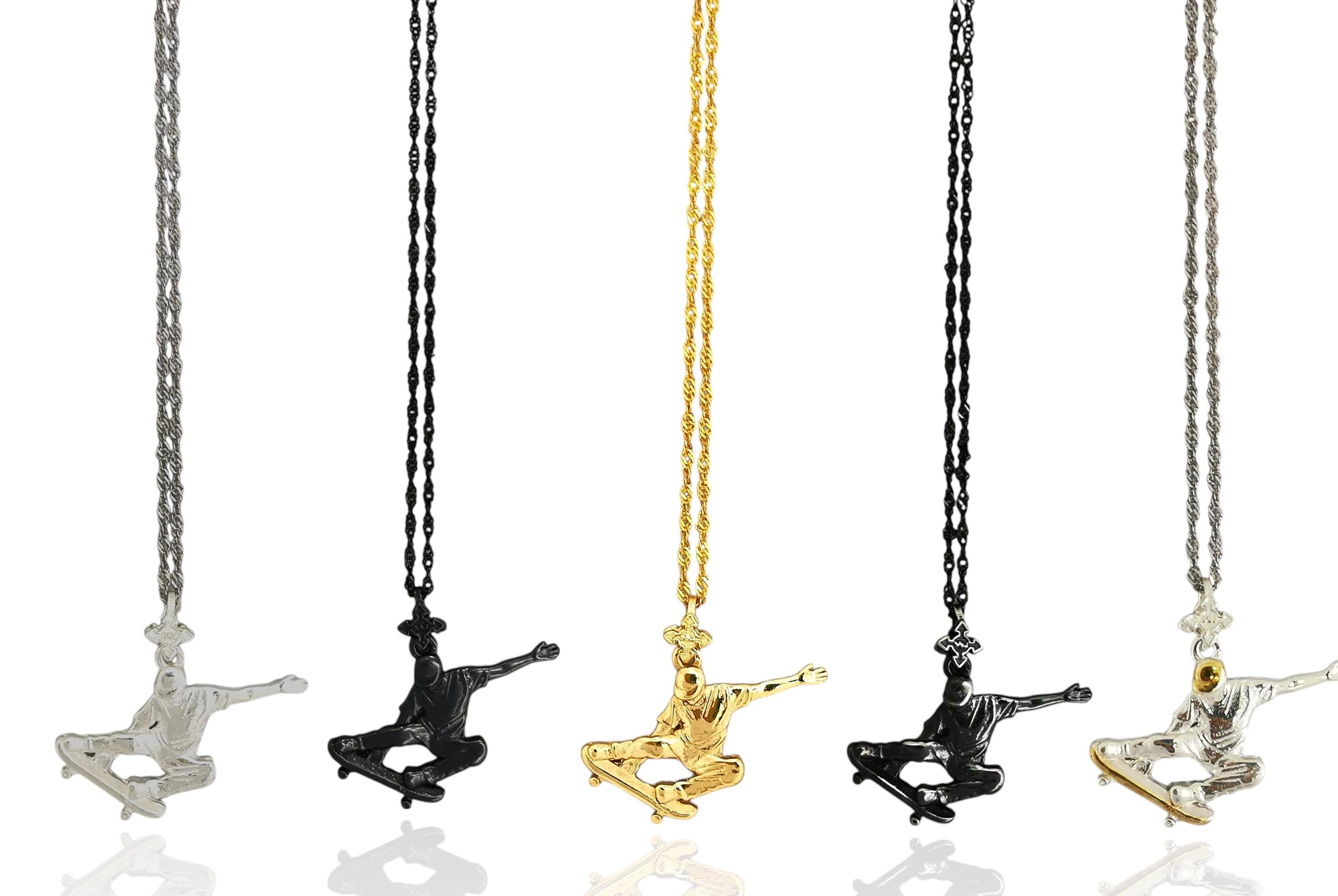 Skateboard Jewelry Pendant for Men – Oxidized Black 925 Silver Gift – Streetwear Sports Accessory for Skaters – Necklace