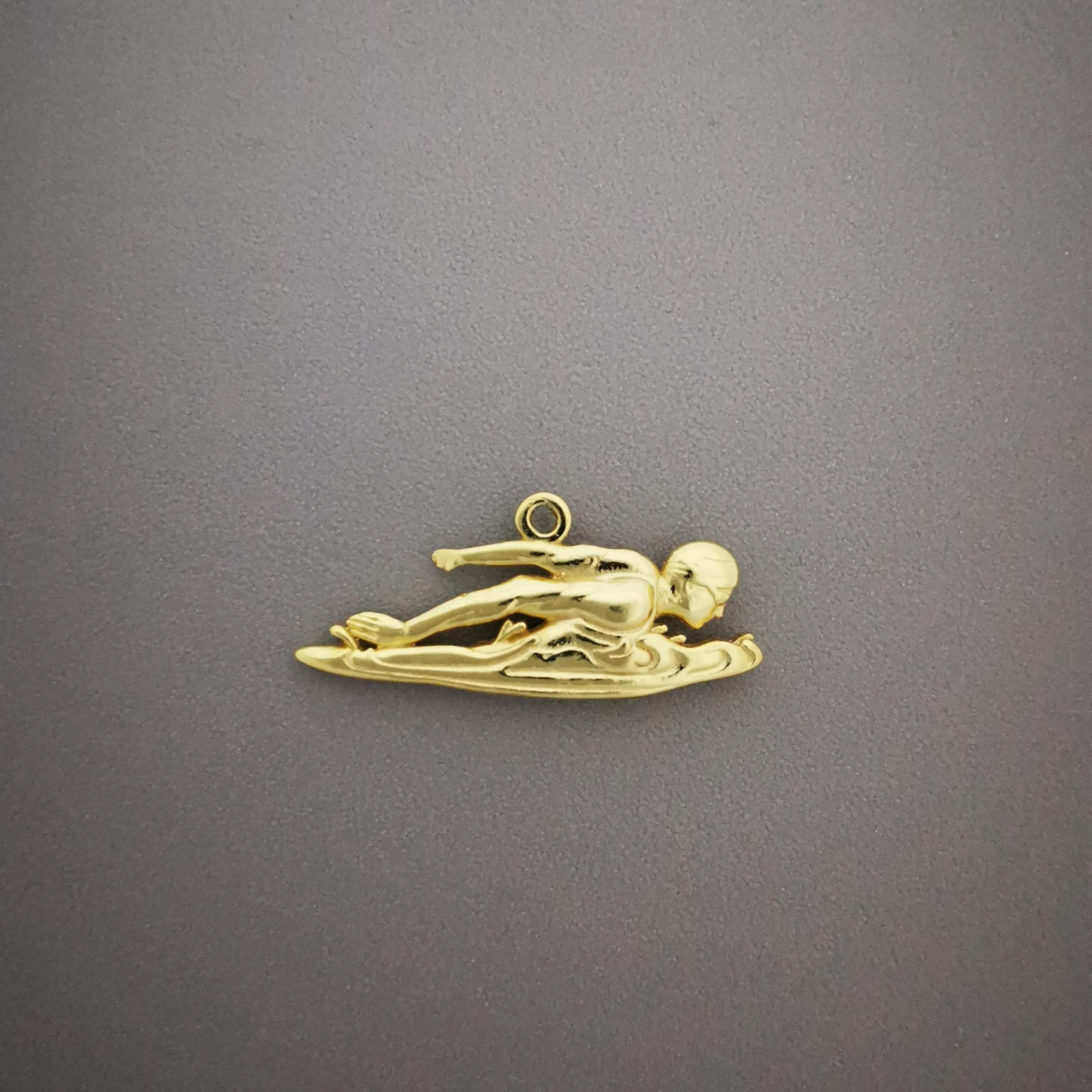 Swimming Jewelry Pendant for Men – Gold-Plated 925 Silver Gift – Sports Accessory for Swimmers, Water Sports Lovers Necklace