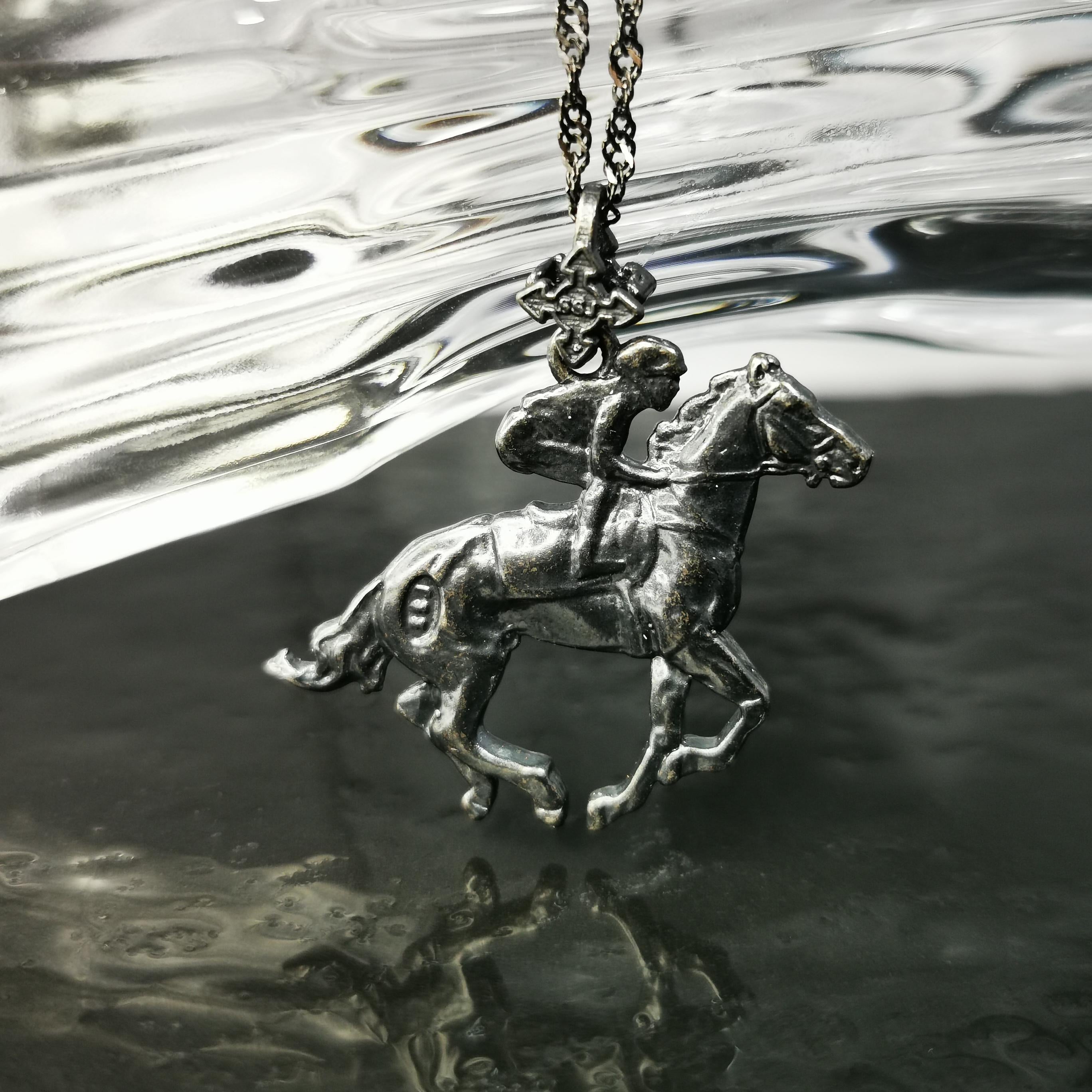 Horse Riding Jewelry Pendant for Men – Oxidized Black 925 Silver Gift – Bold Equestrian Sports Accessory for Riders – Necklace