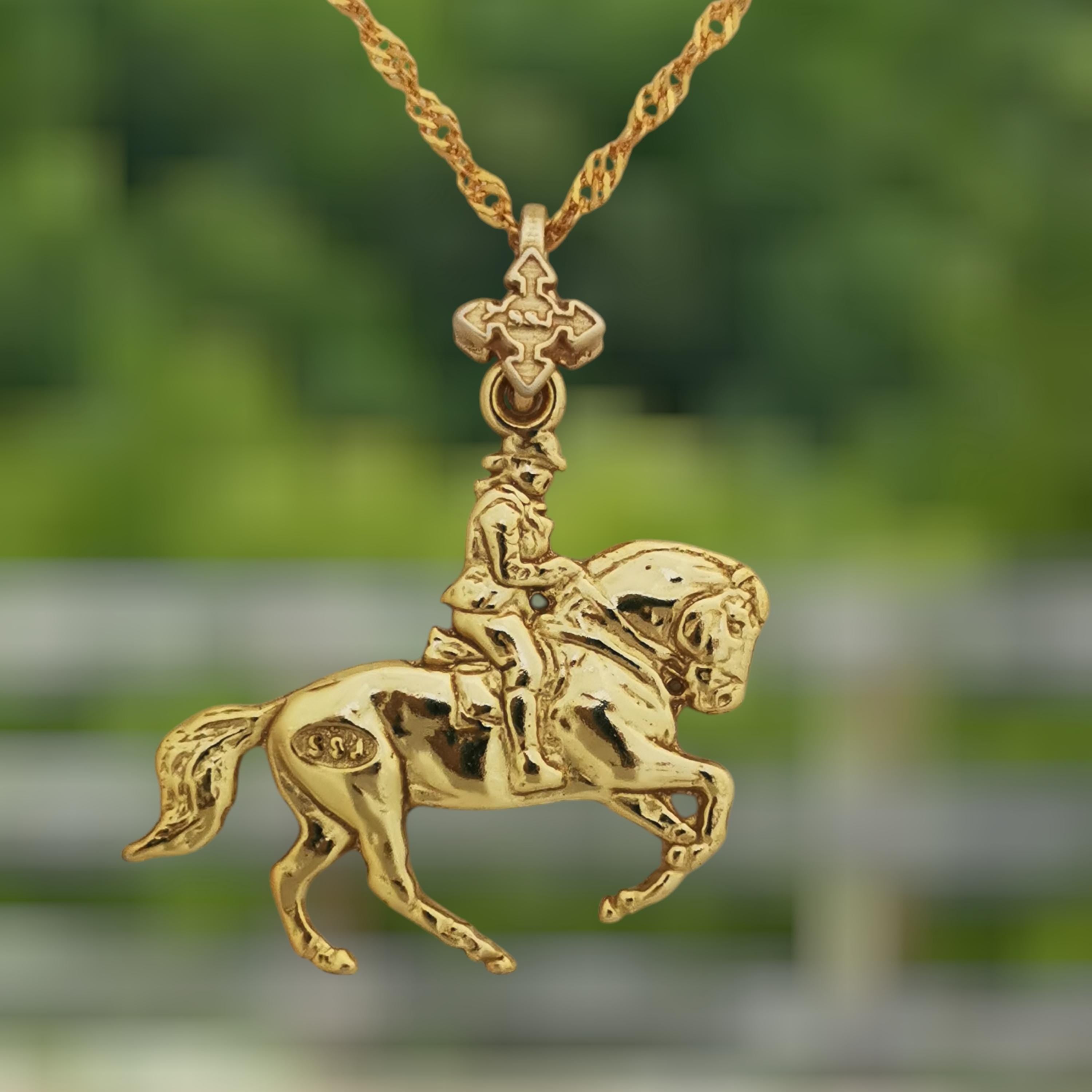 Dressage Jewelry Pendant for Men – Gold-Plated 925 Silver Gift – Equestrian Accessory for Riders and Horse Sport Lovers – Necklace