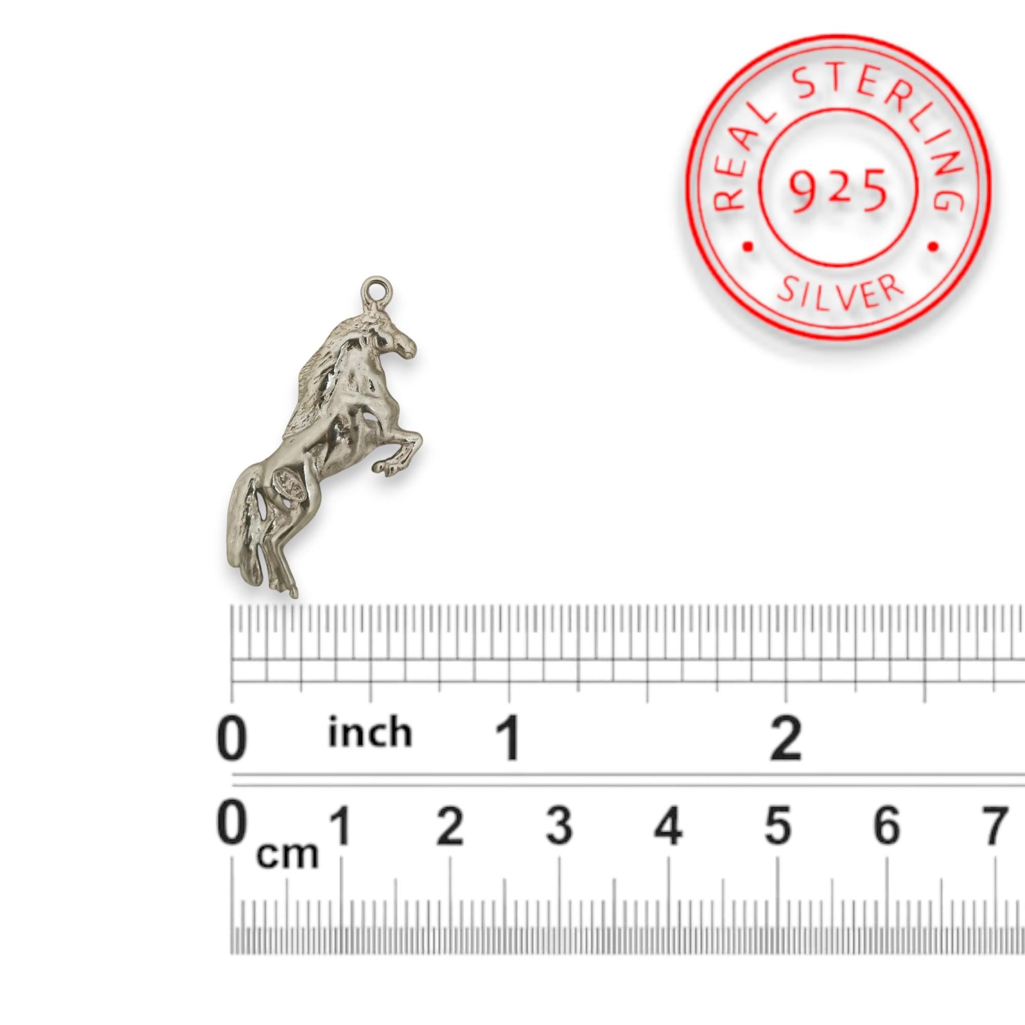 Horse Jewelry Pendant for Men and Women – Classic 925 Silver Gift – Equestrian Sports Accessory for Riders – Necklace