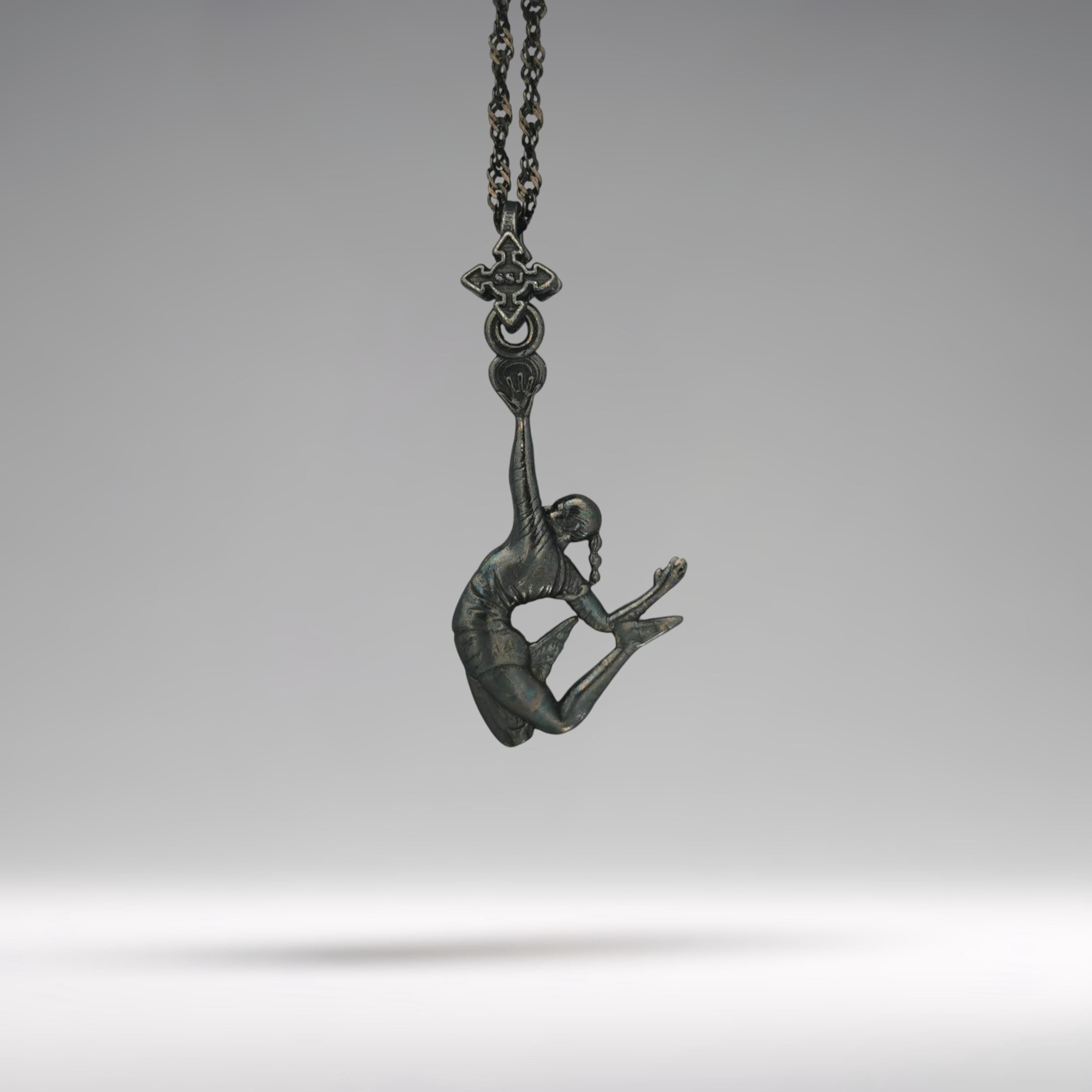 Gift for Volleyball Player – Pendant for Women in Oxidized 925 Silver – Sports Jewelry for Athletes and Girls – Necklace