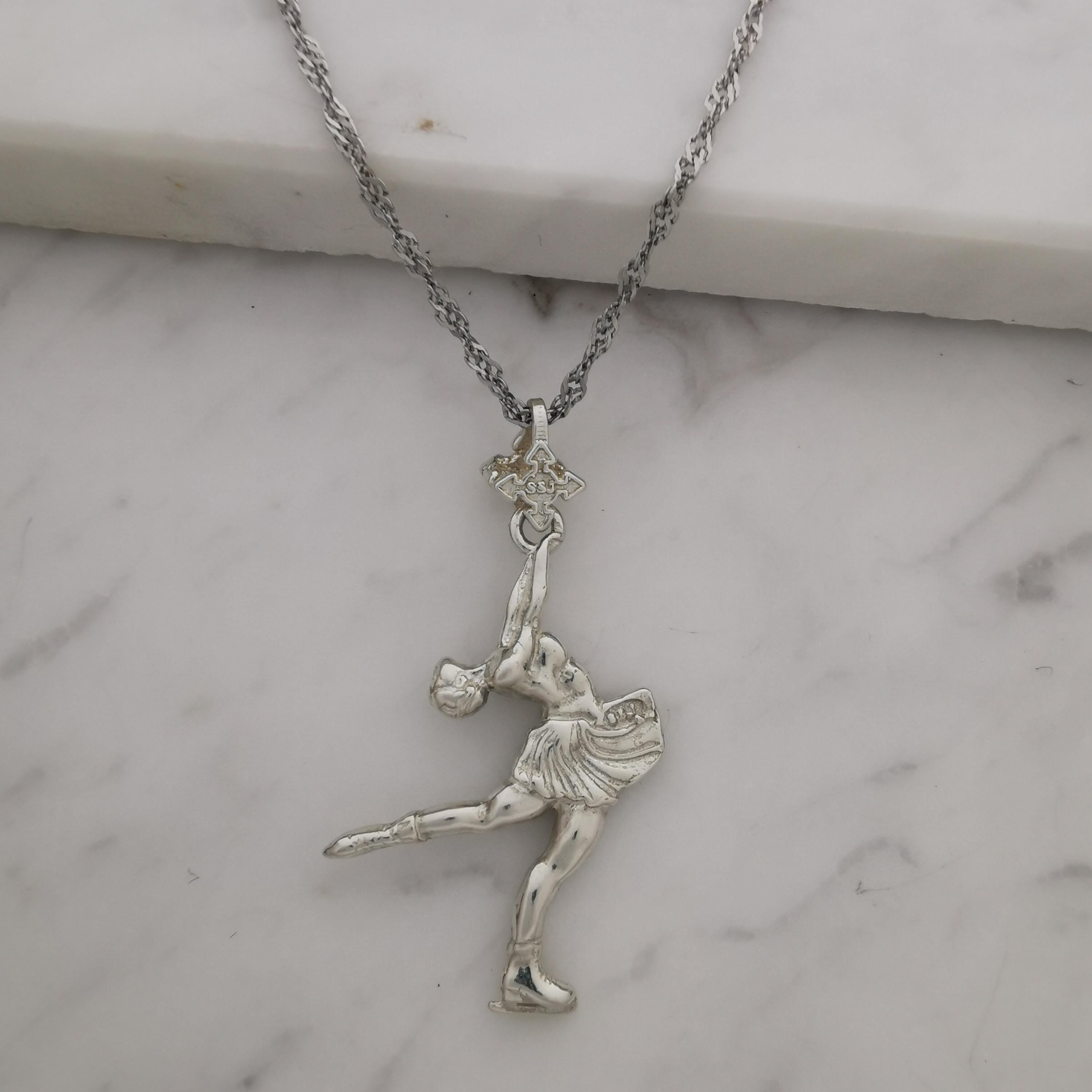 Figure Skating Jewelry Pendant for Women – Classic Silver 925 Gift – Handcrafted Sport Charm for Ladies on Ice – Necklace