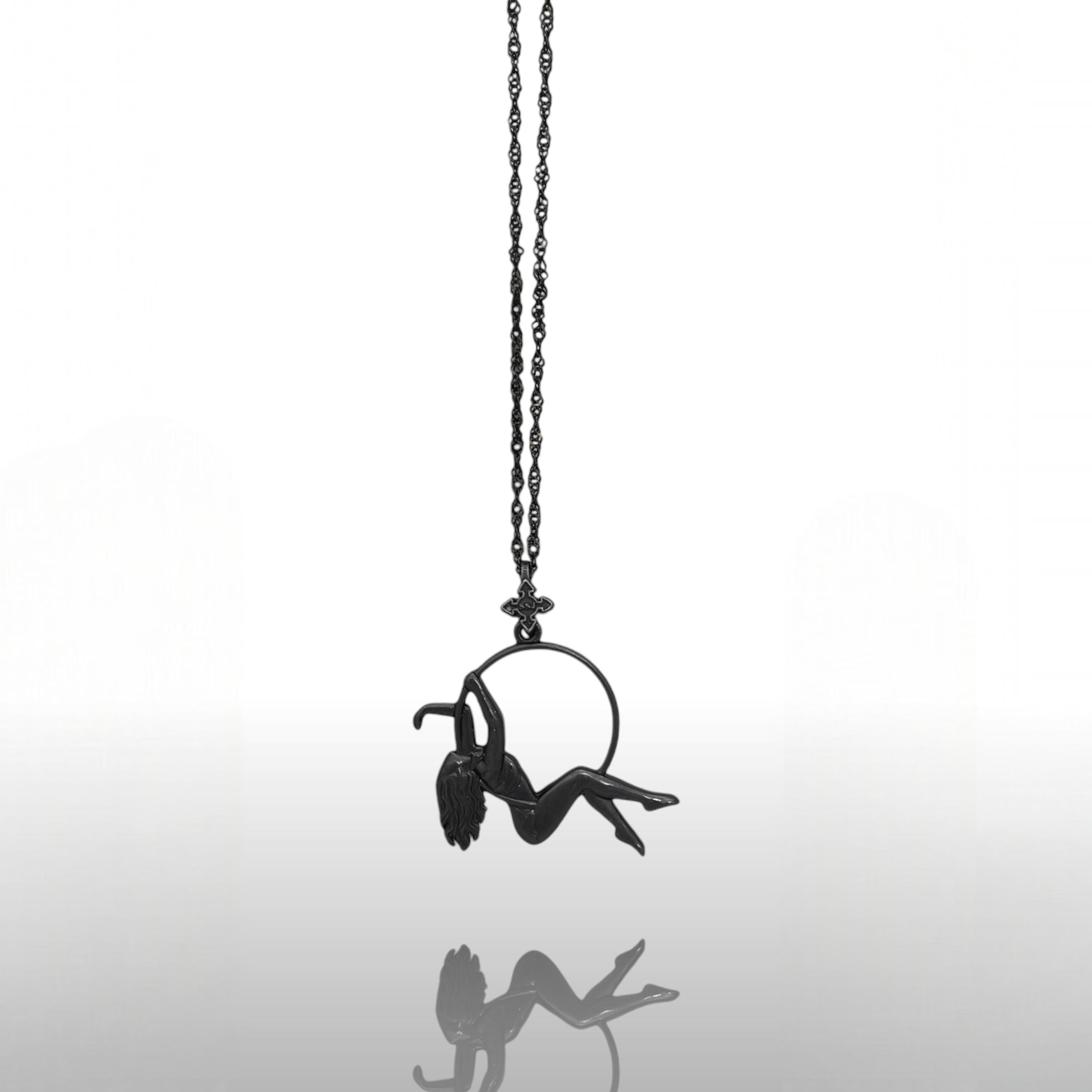 Aerial Hoop Jewelry Pendant for Women – Oxidized Black 925 Silver Gift – Artistic Sports Accessory for Aerialists and Dancers – Necklace