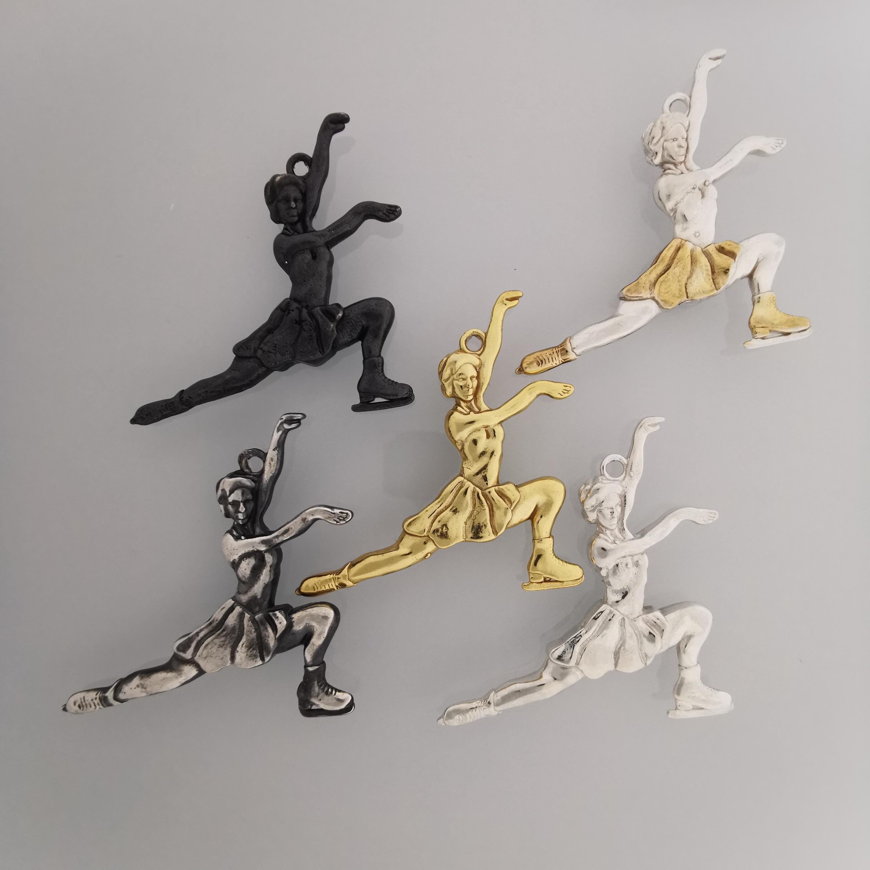 Figure Skating Pendant for Women – Classic Silver 925 Jewelry Gift – Handcrafted Sports Charm for Skaters, Coaches & Fans – Necklace