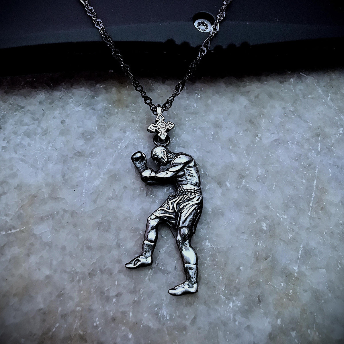 Boxer Necklace Vintage Style – Antiqued Patinated 925 Silver Pendant for Men – Classic Sports Jewelry Gift – Birthday or Fathers Day