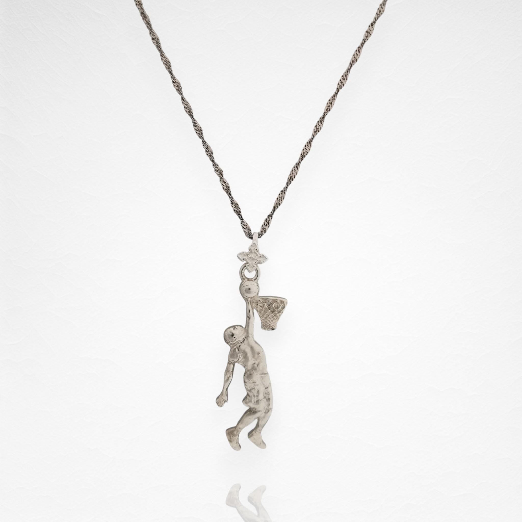 Basketball Dunk Pendant for Men – Classic Silver 925 Jewelry Gift for Players, Coaches & Fans – Sports Necklace
