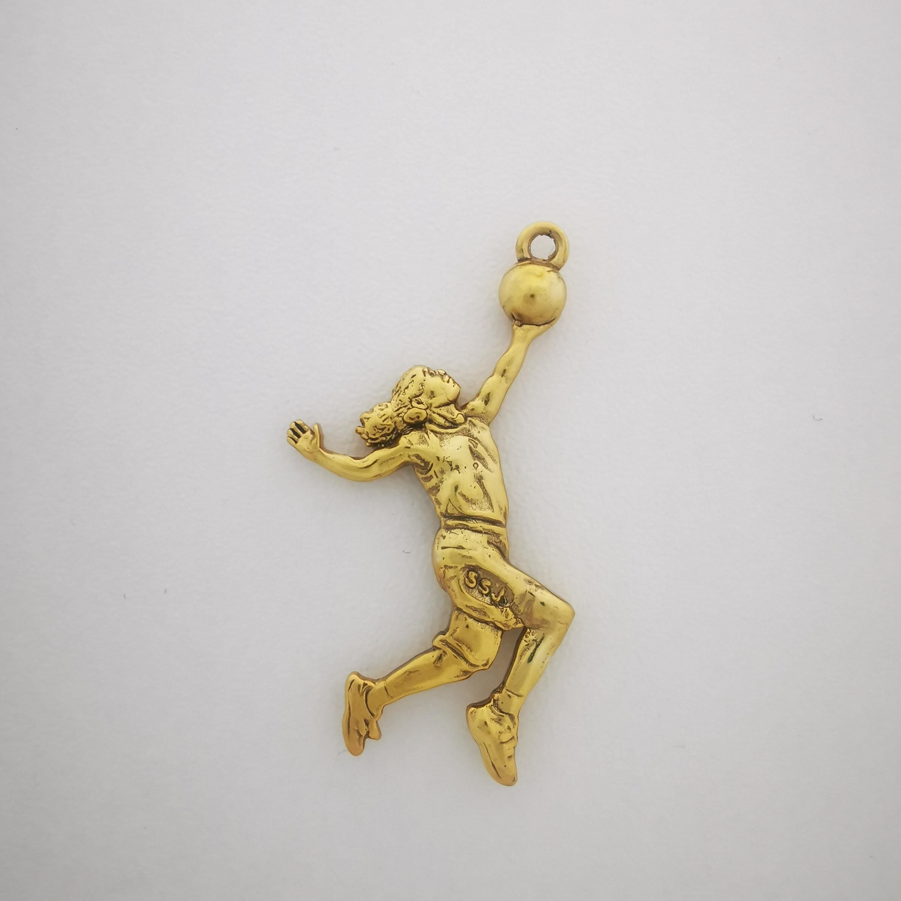 Basketball Pendant for Women – Gold-Plated 925 Silver Necklace – Gift for Female Athletes & Sporty Girls