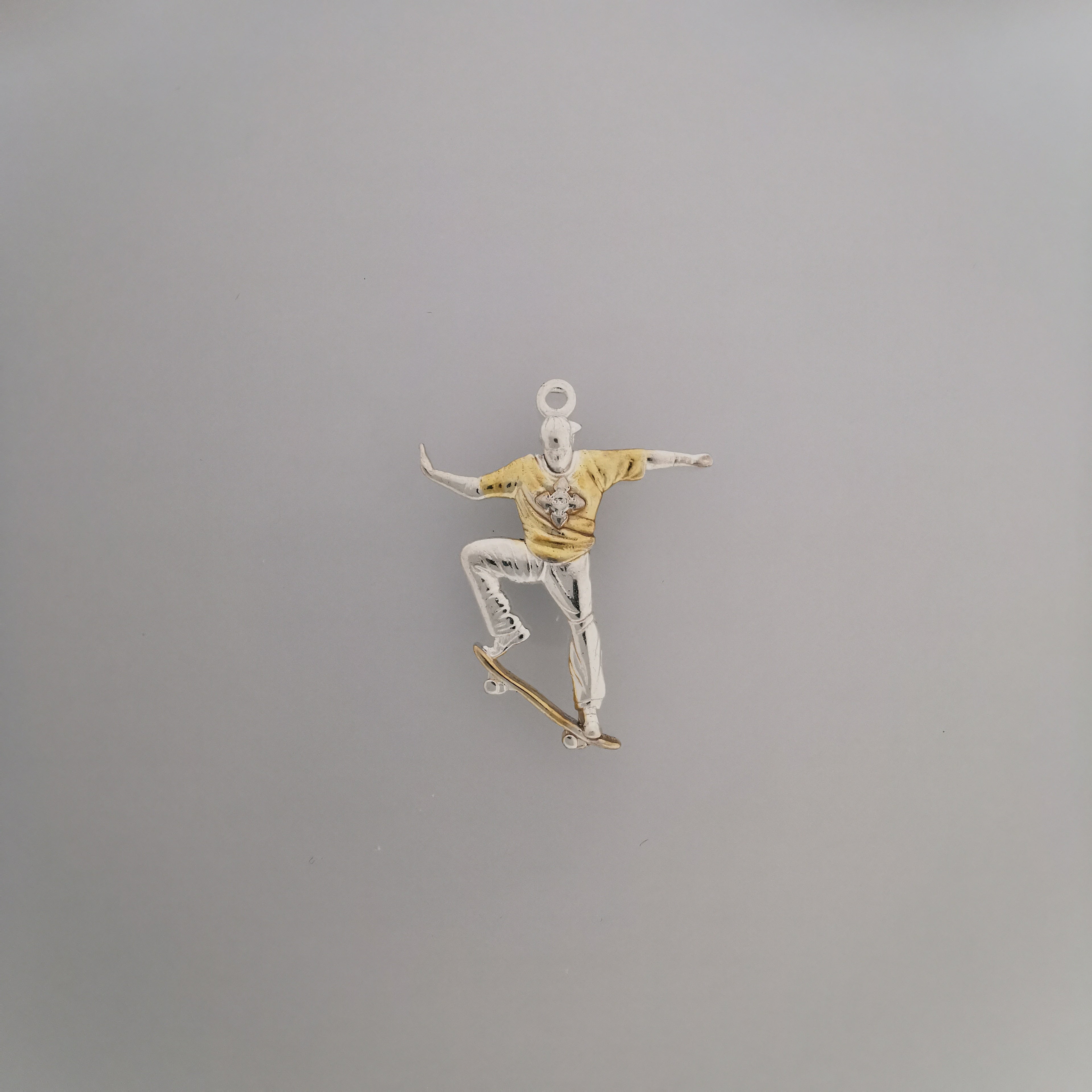 Skateboard Pendant for Men 925 Silver Jewelry Gold Detail Handcrafted Urban Style Gift for Skaters, Athletes & Street Culture Fans Necklace