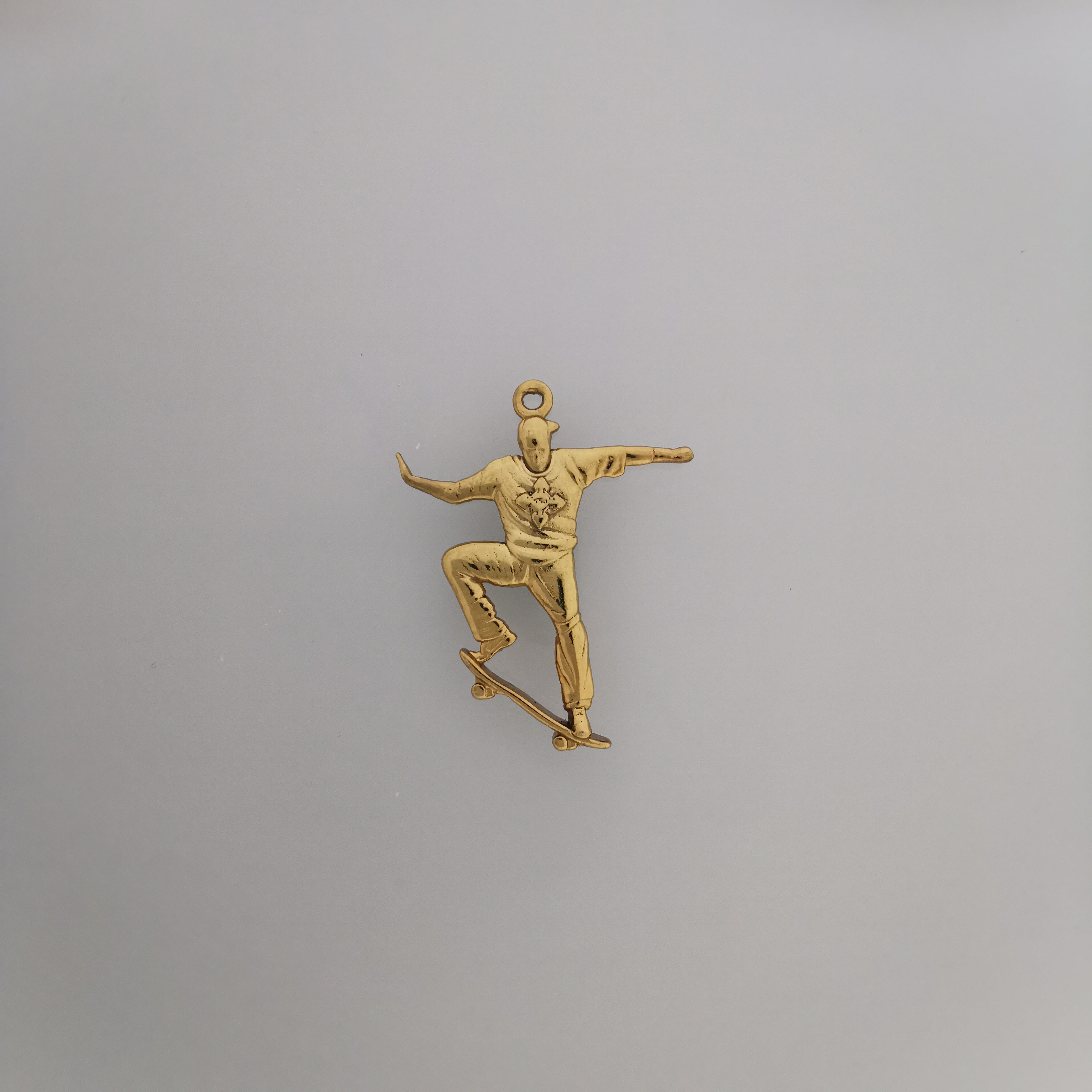 Skateboard Pendant for Men 925 Silver Jewelry Gold Detail Handcrafted Urban Style Gift for Skaters, Athletes & Street Culture Fans Necklace