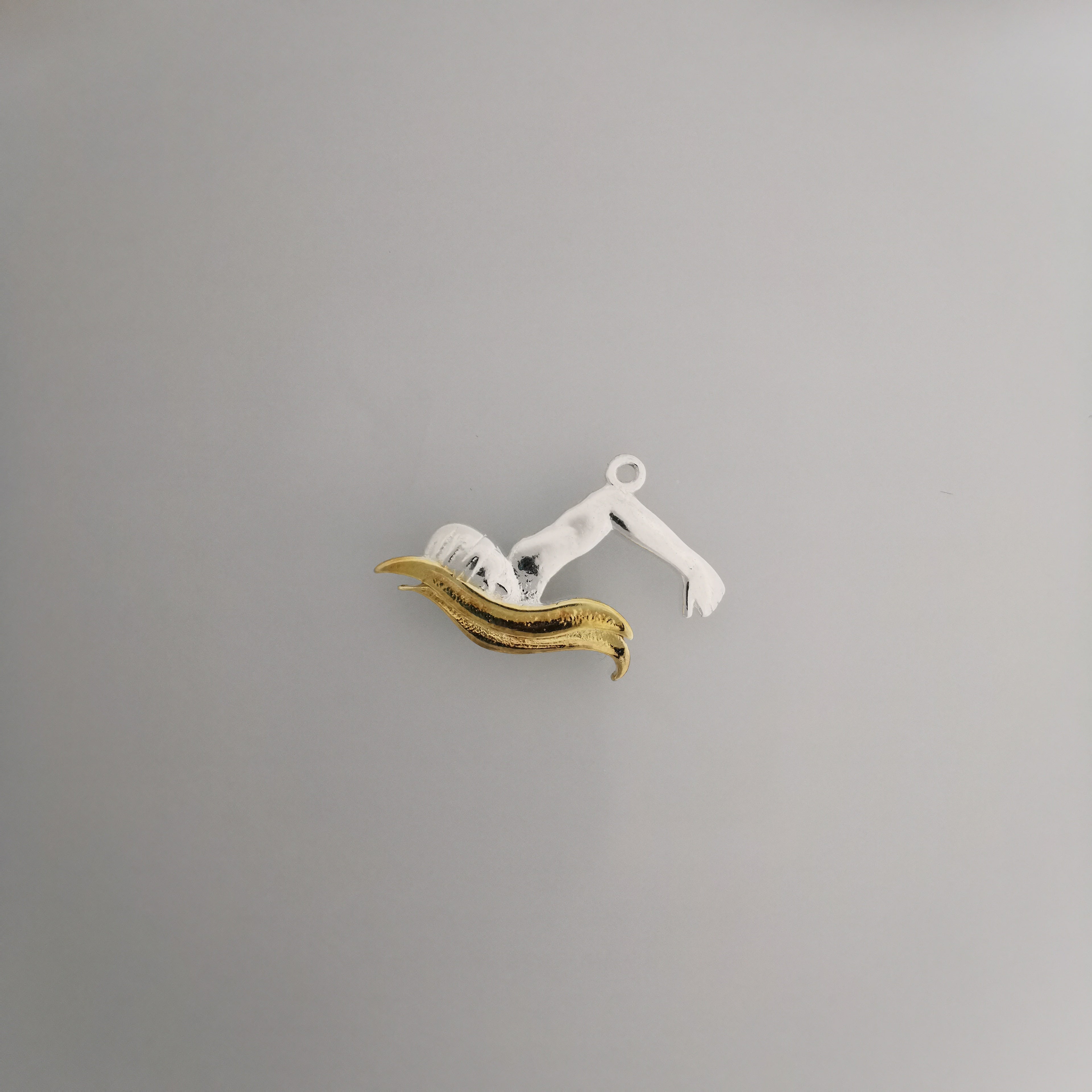 Swimming Jewelry Pendant for Men and Teen Boys – 925 Silver with Gold Detail Gift Sports Accessory for Breaststroke Swimmers Necklace