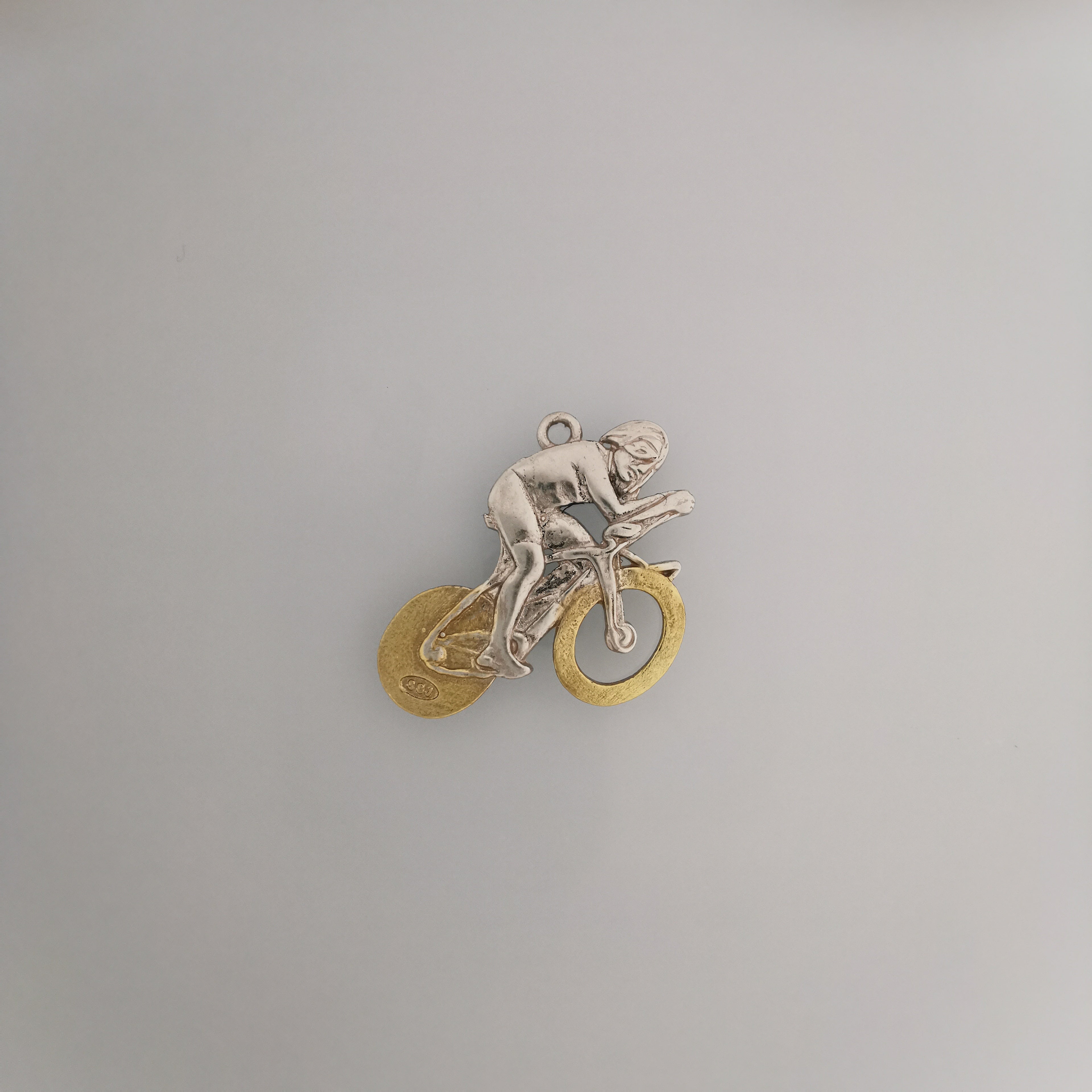 Cycling Jewelry Pendant for Men – Silver with Partial Gold Plating 925 Gift – Sports Accessory for Road Racers and Cyclists – Necklace