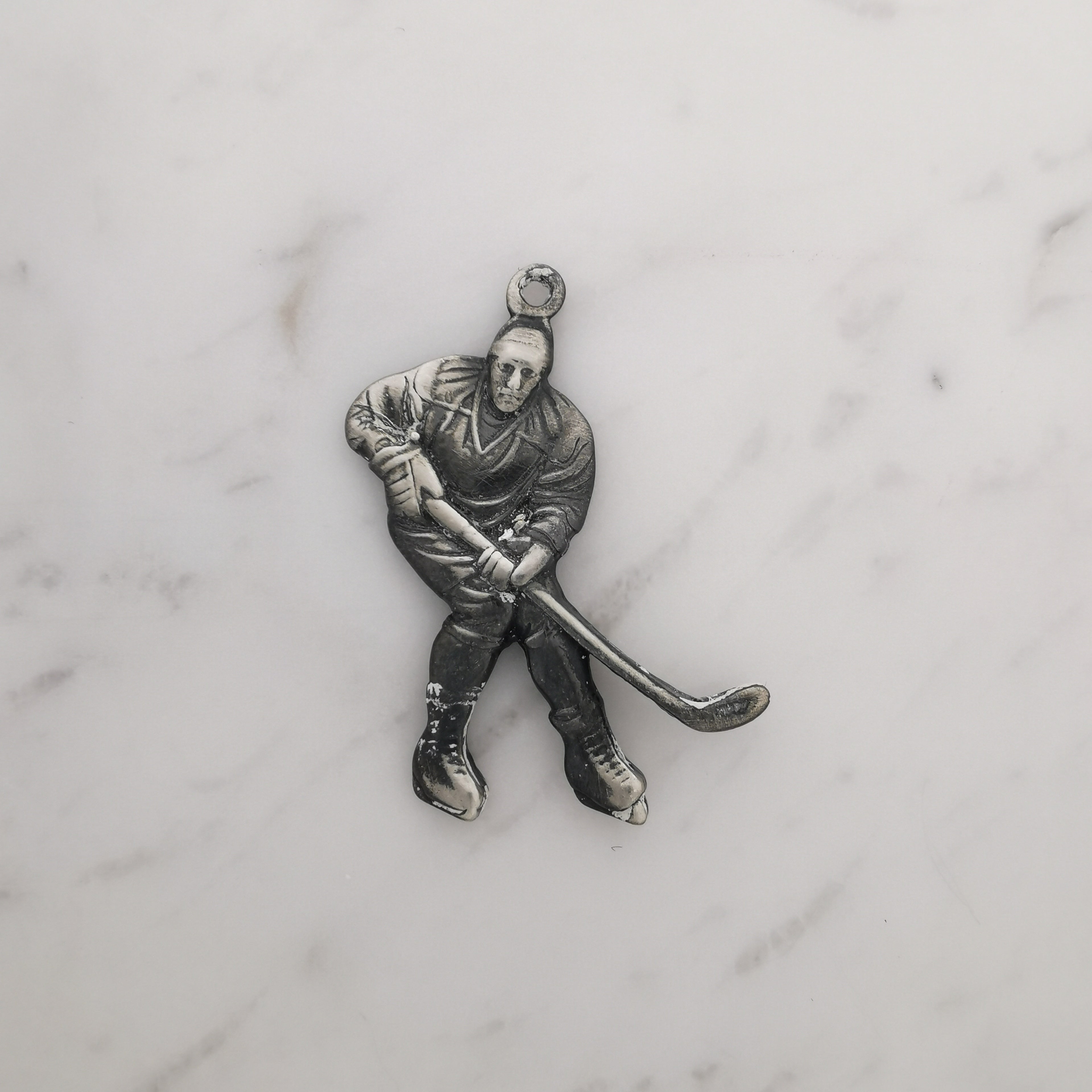 Ice Hockey Jewelry Pendant for Men – Classic Silver 925 Gift – Handcrafted Sport Charm for Players – Necklace